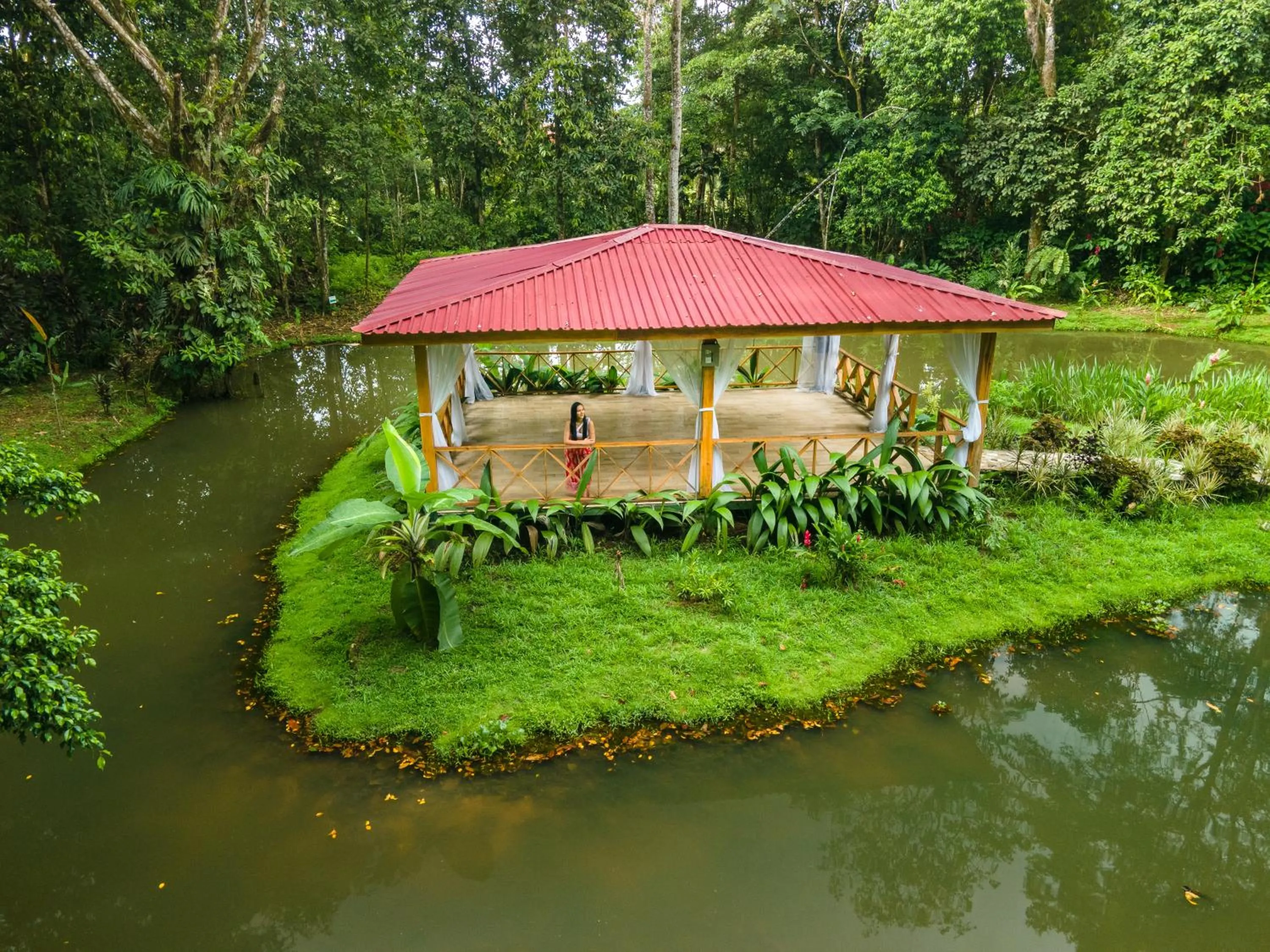 Lake view in Ara Ambigua Lodge