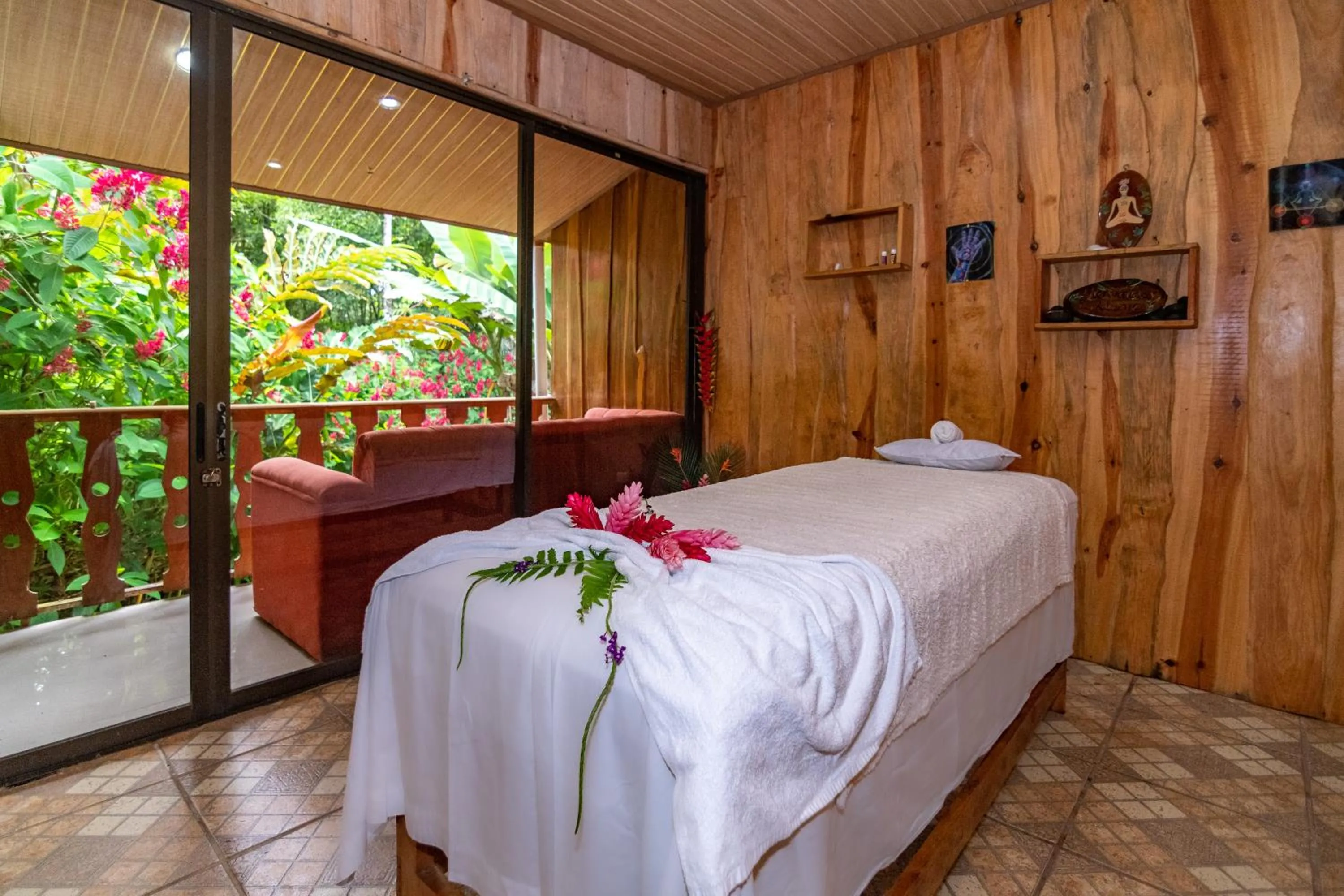 Spa and wellness centre/facilities, Bed in Ara Ambigua Lodge