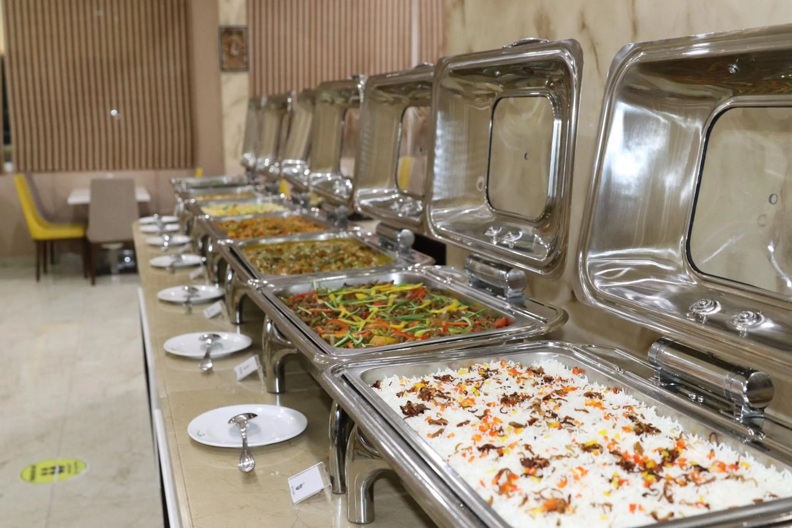 Food and drinks in Flamingo Beach Hotel