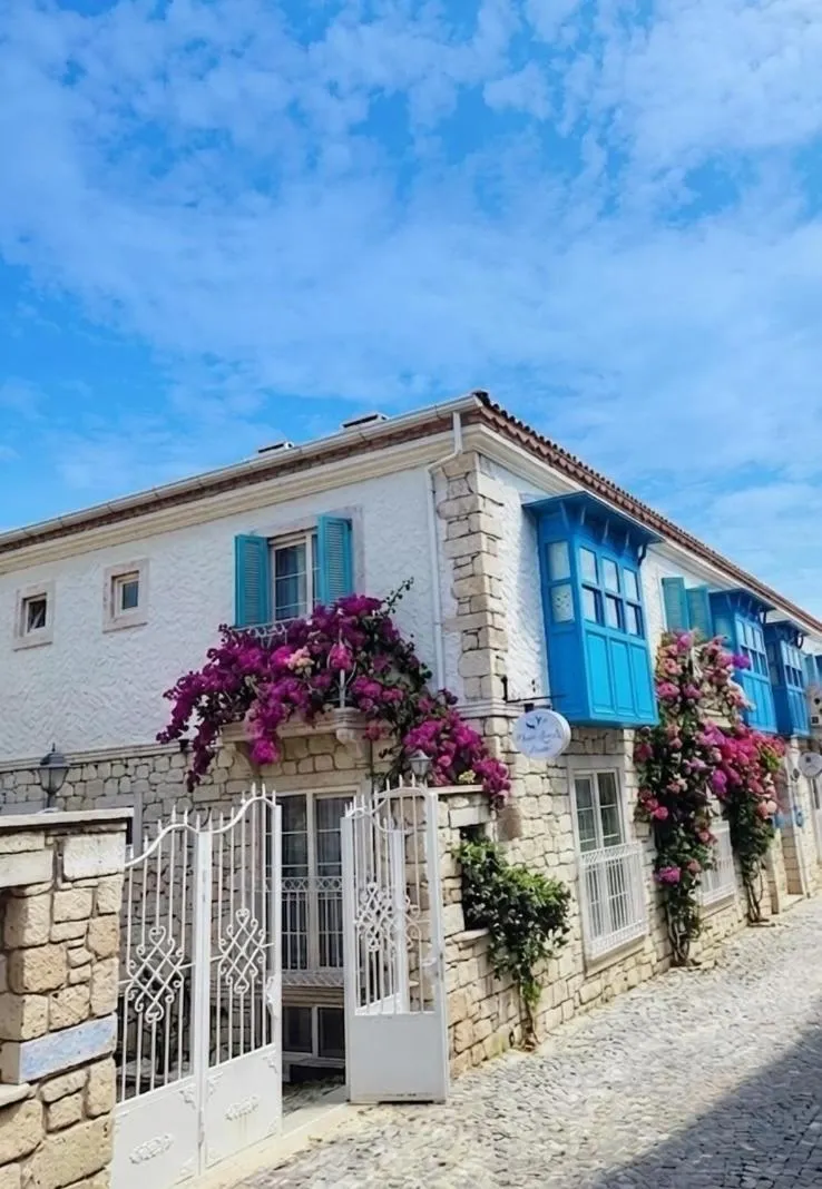 Mavi Konak Alaçatı