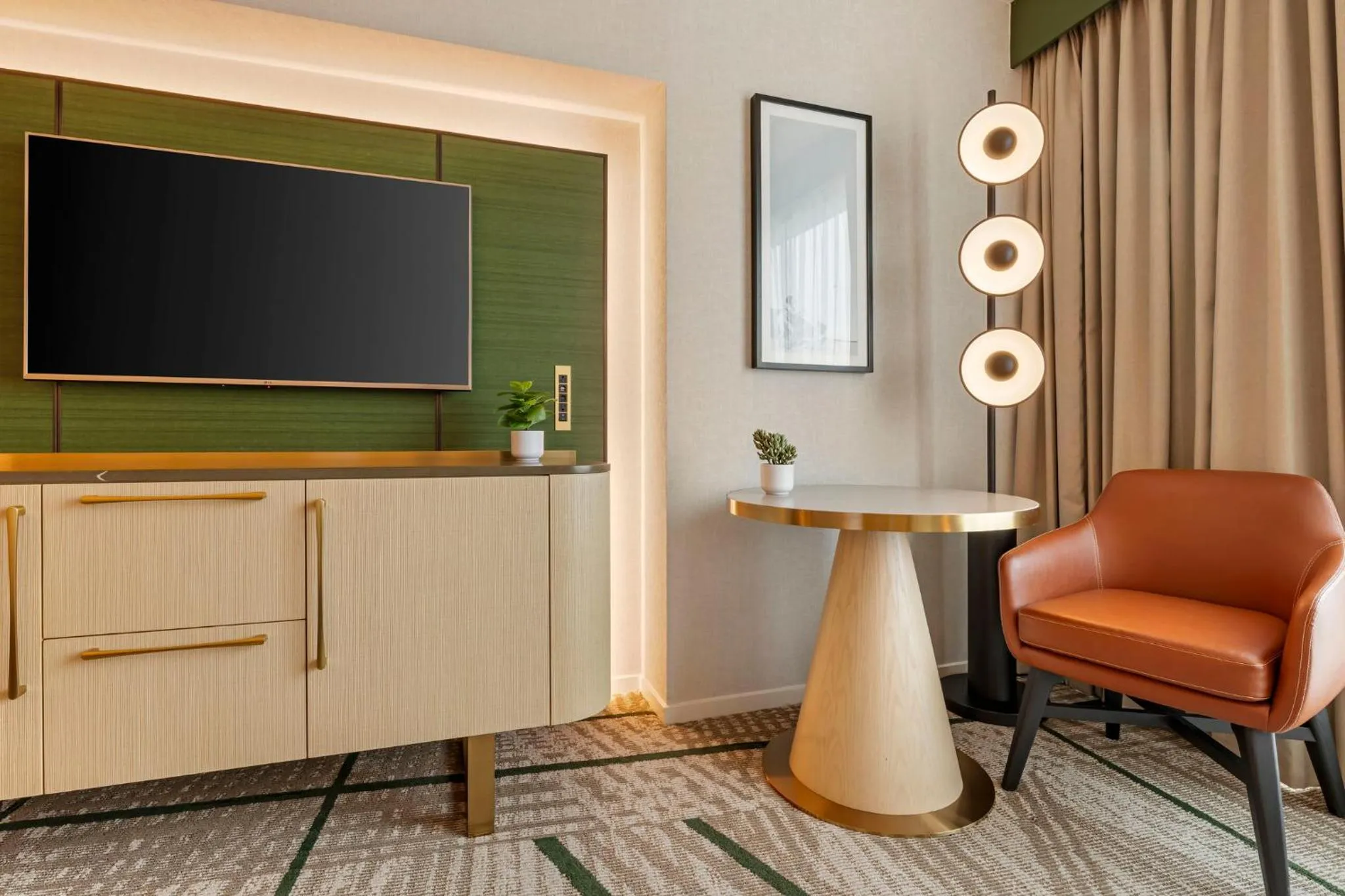 Photo of the whole room in Omni San Diego Hotel at the Ballpark