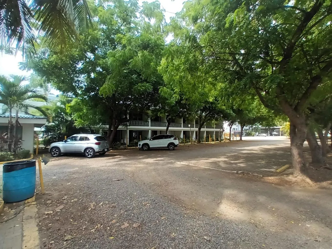 Parking in Puerto Azul Hotel