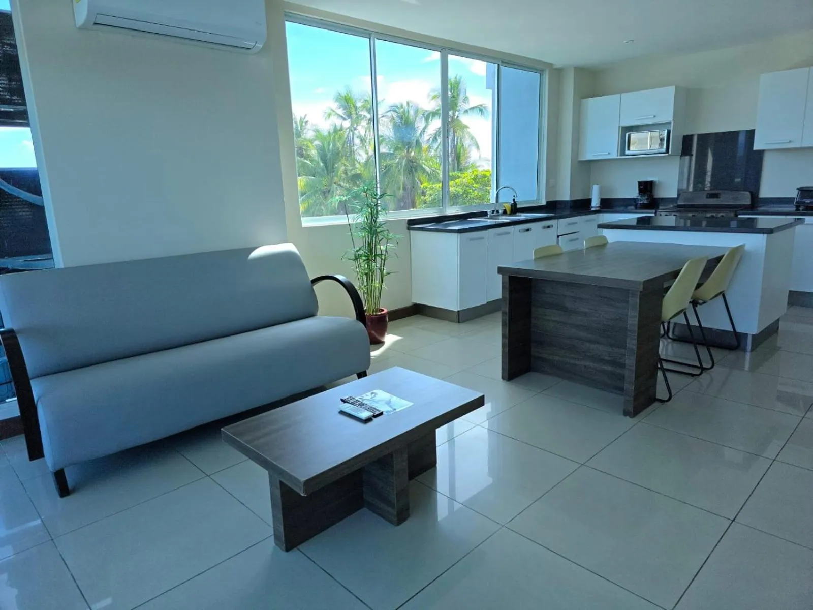 Living room in Puerto Azul Hotel