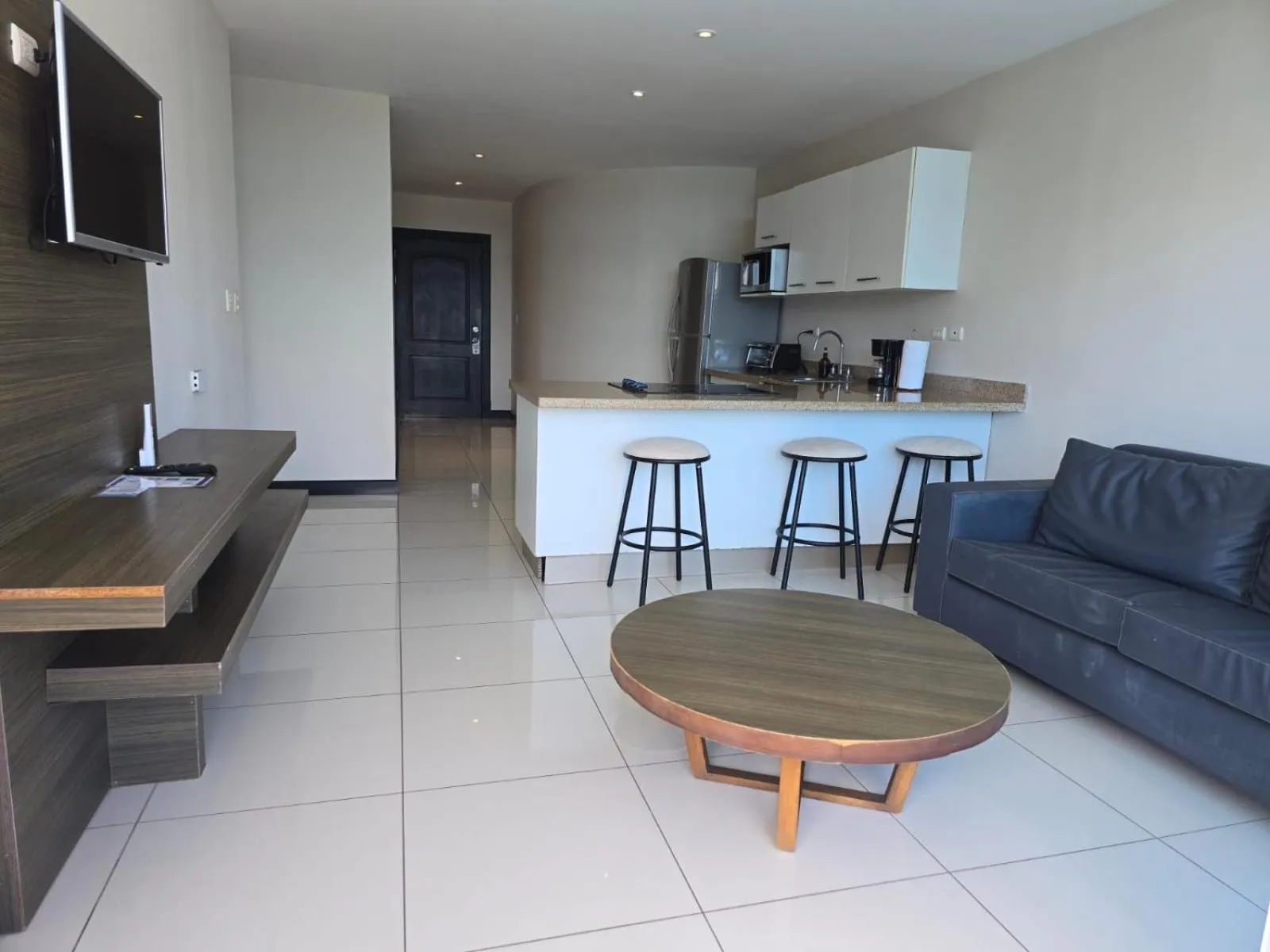 Living room in Puerto Azul Hotel