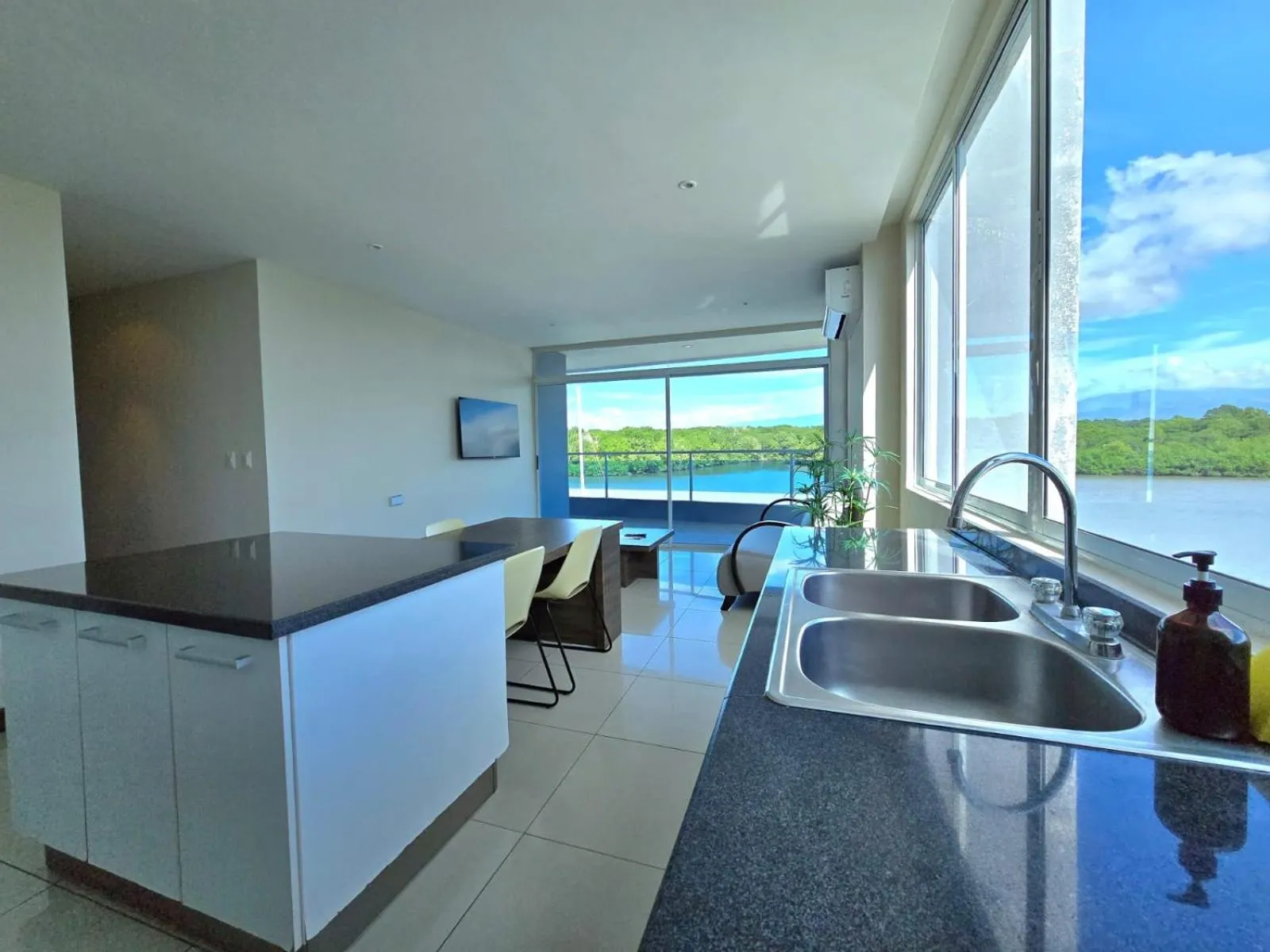 kitchen in Puerto Azul Hotel