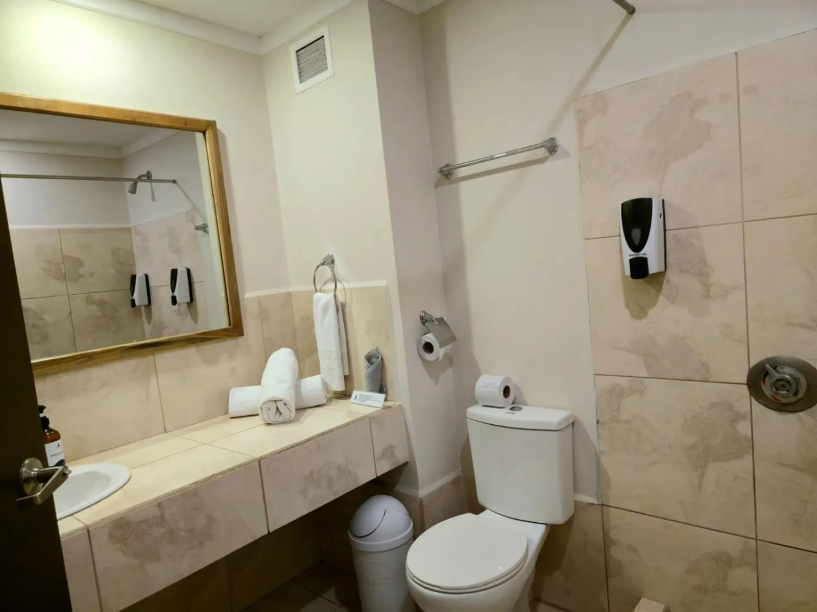 Bathroom in Puerto Azul Hotel