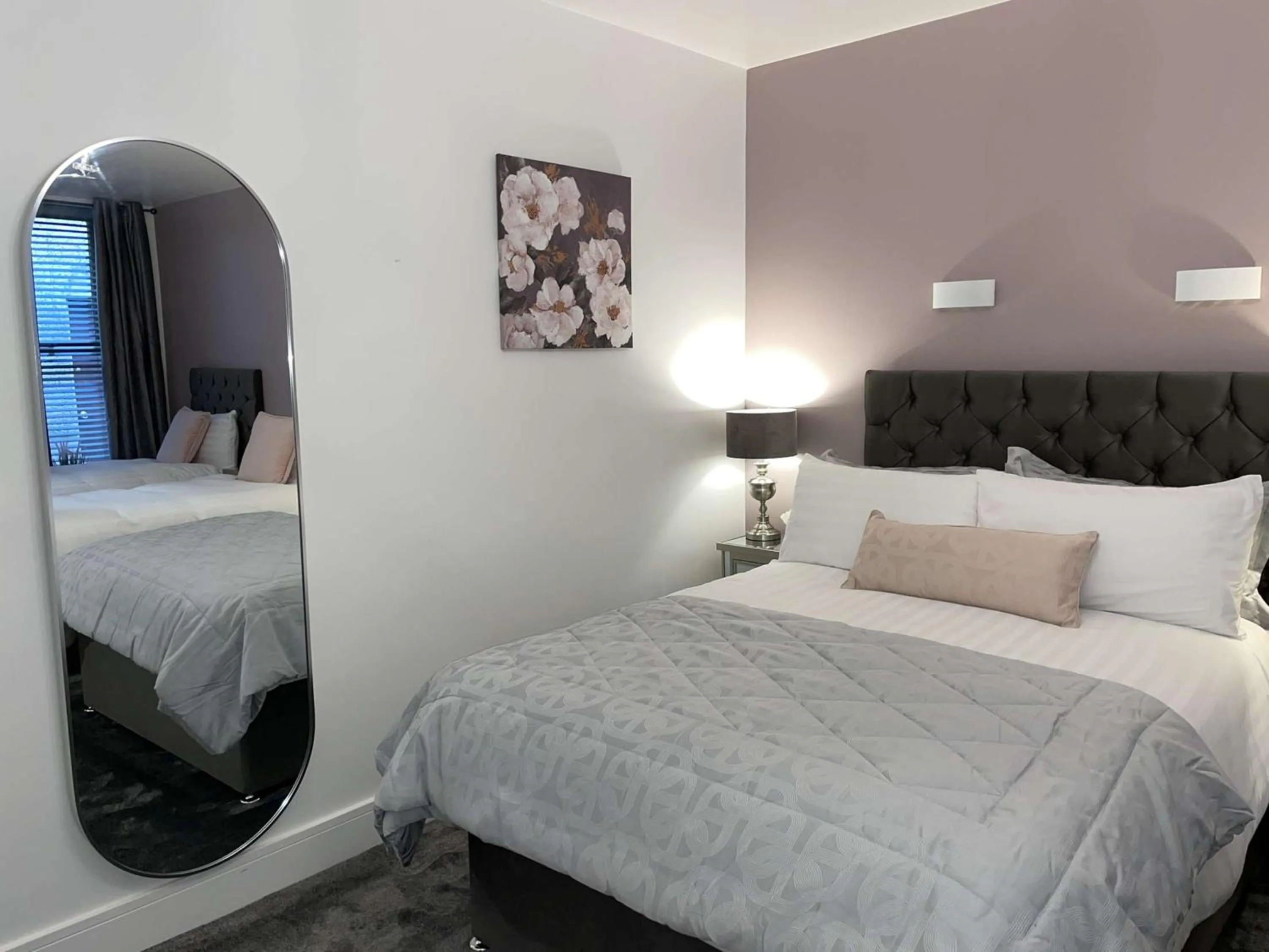 Bed in Atlantic Lodge, Main Street Ardara