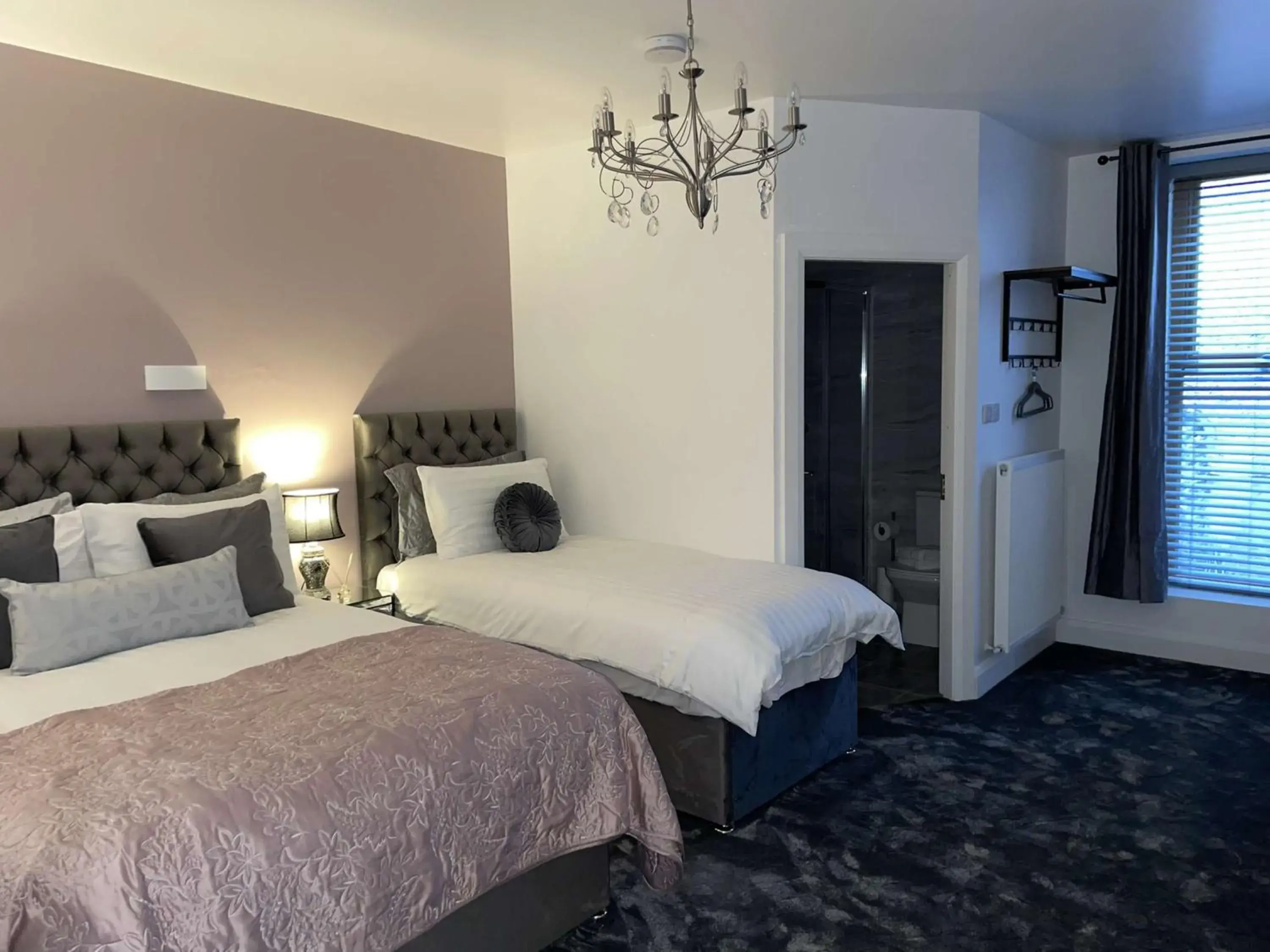 Atlantic Lodge, Main Street Ardara Atlantic Lodge, Main Street Ardara