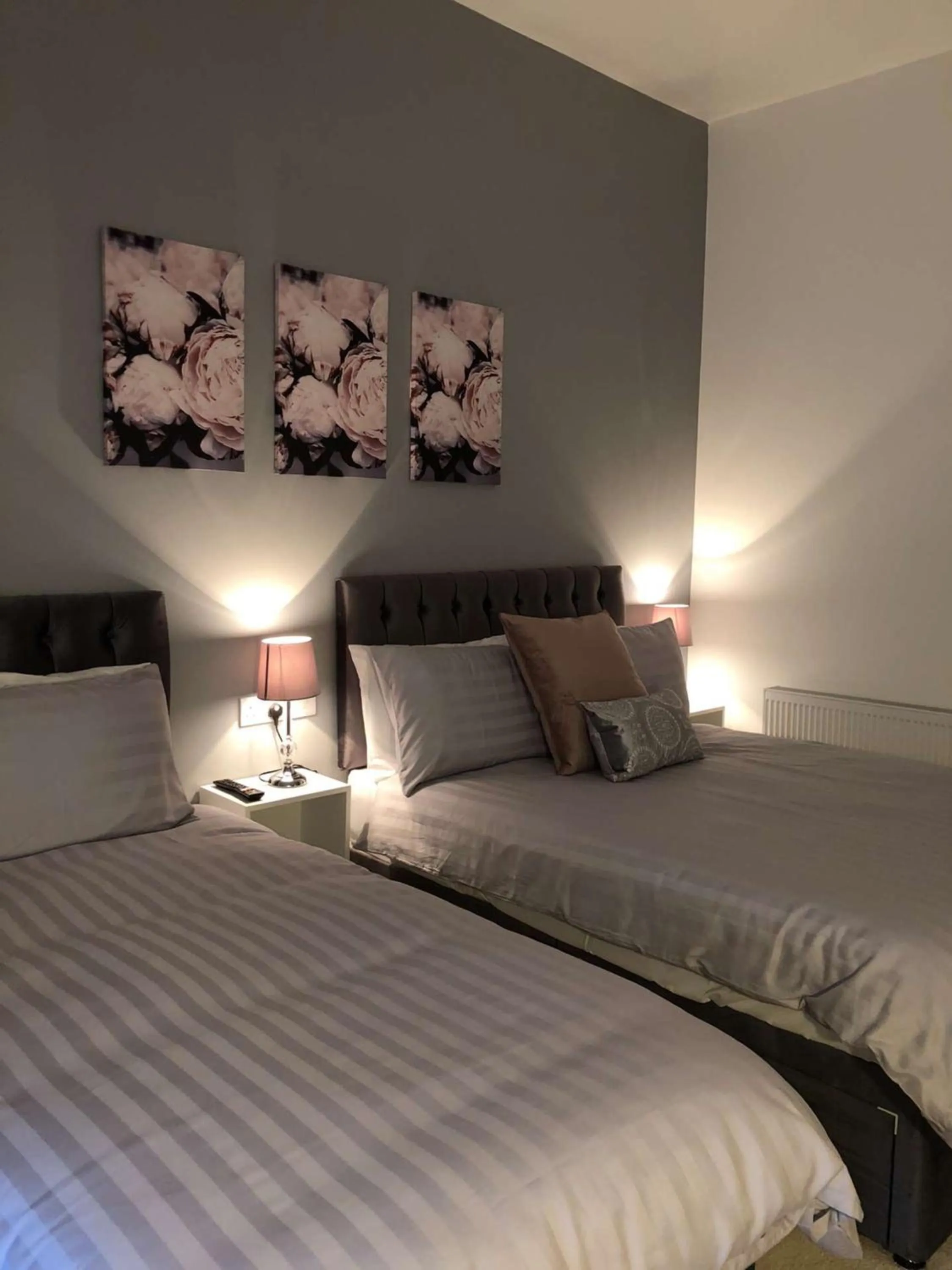 Bed in Atlantic Lodge, Main Street Ardara