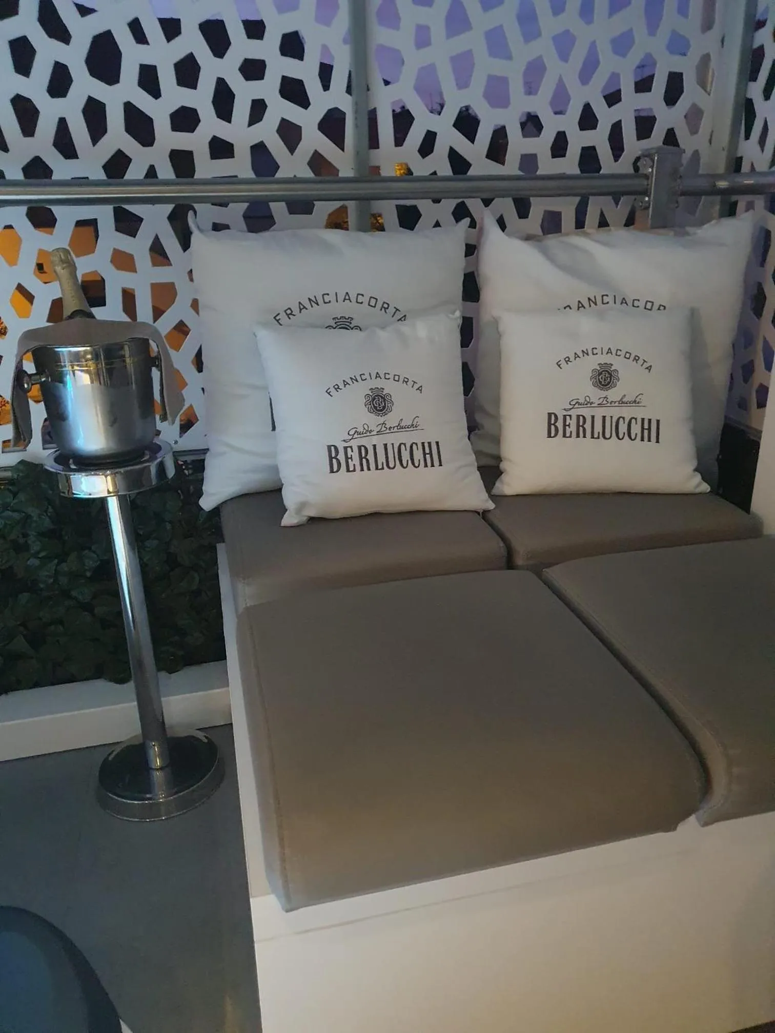 Bed in Foresterie Lombarde B&B Villa Ambra