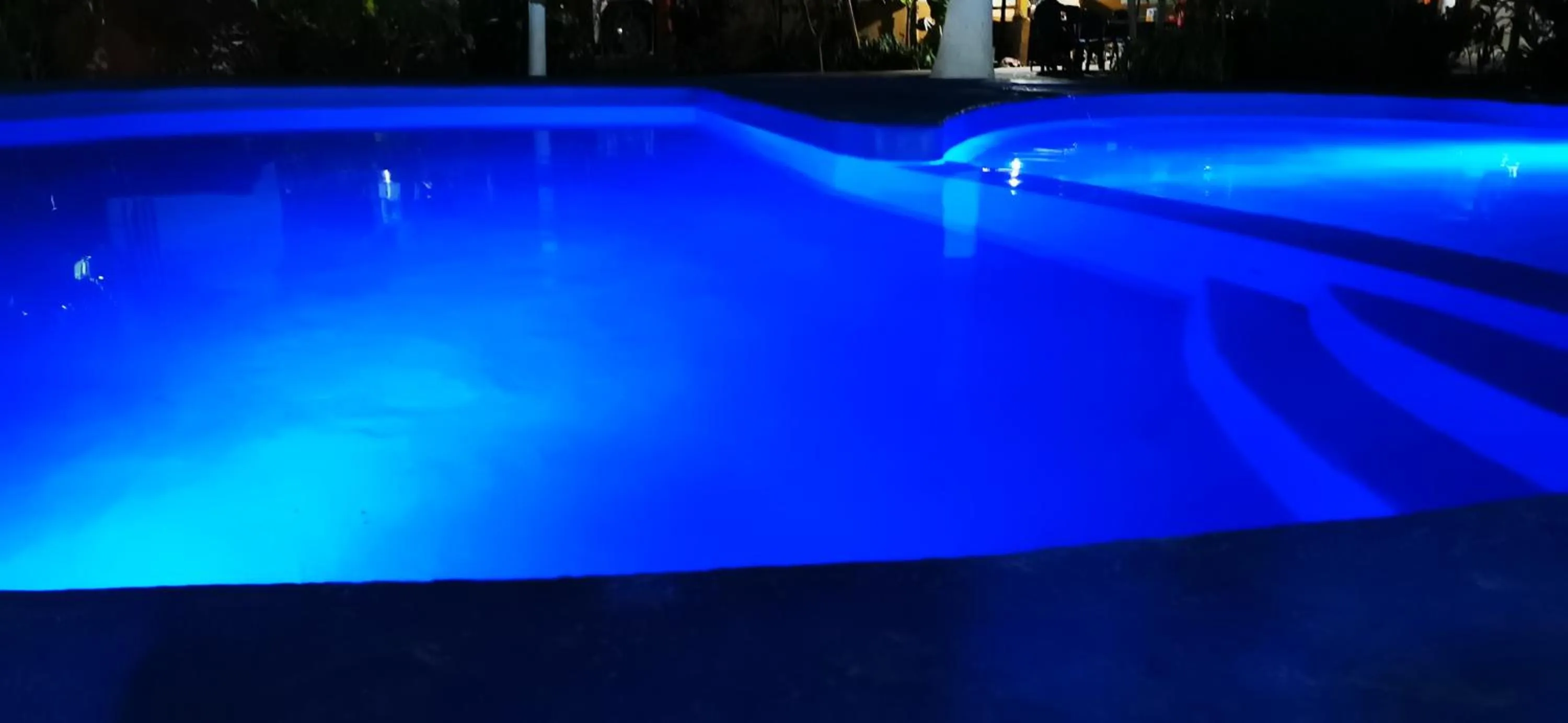 Swimming pool in Hotel Oasis Melaque