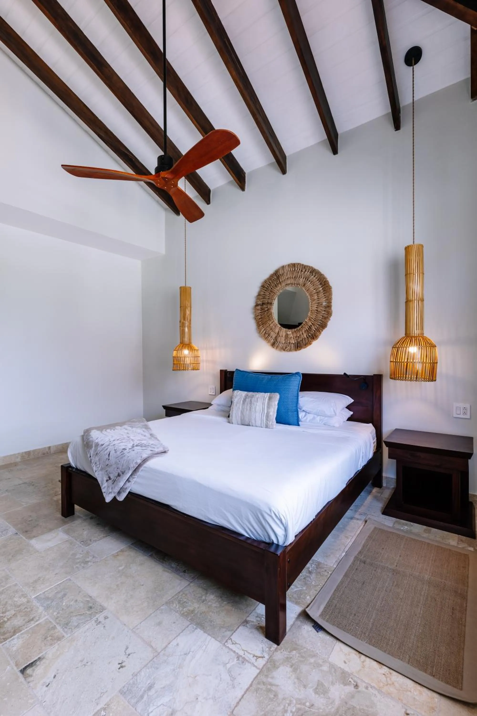 Bedroom, Bed in The Lodge at Jaguar Reef