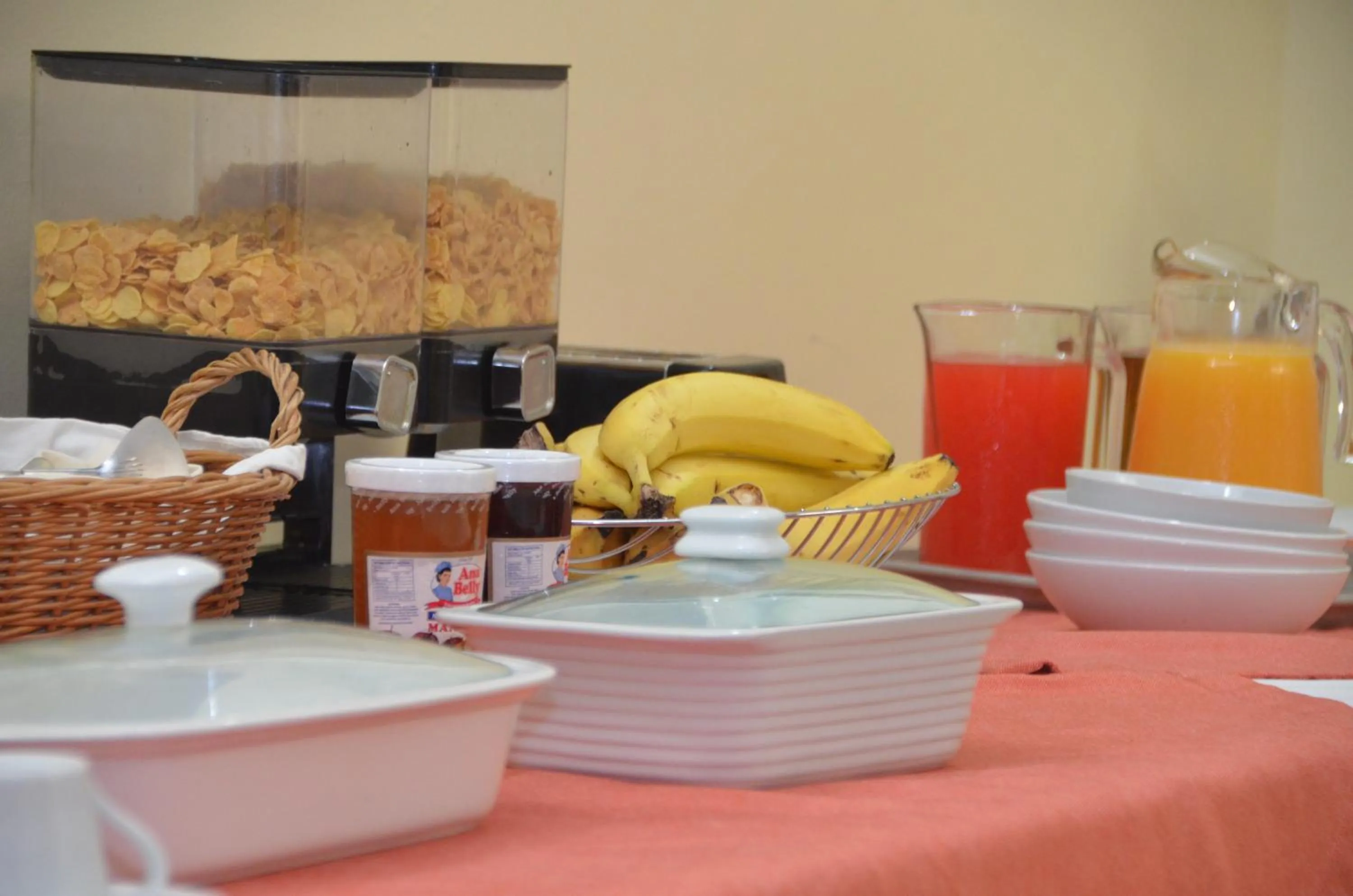 Continental breakfast in Hotel Verona