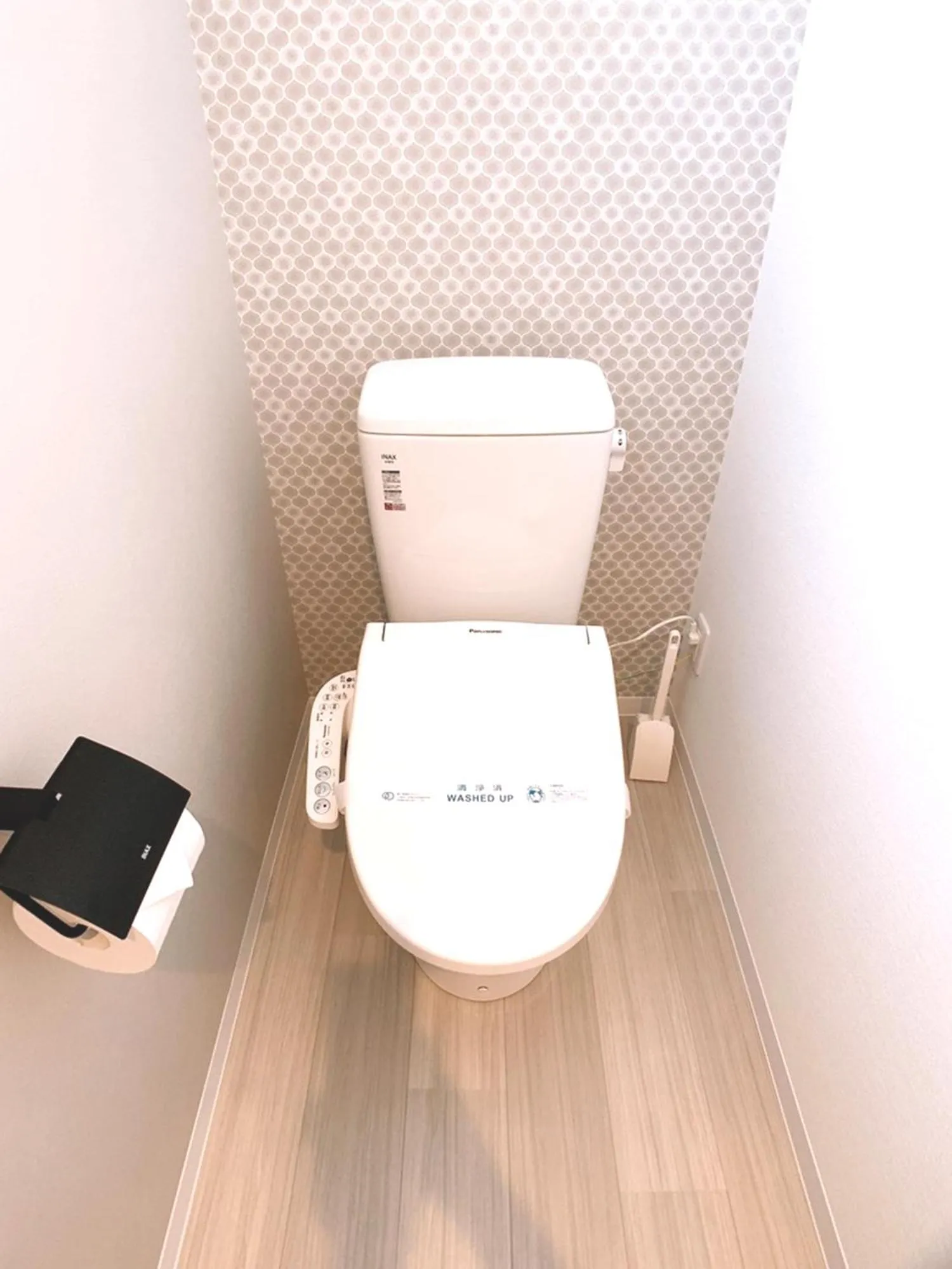 Bar & Hotel Colors MIYAJIMA