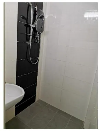 G Fortune Guest House Victoria Green