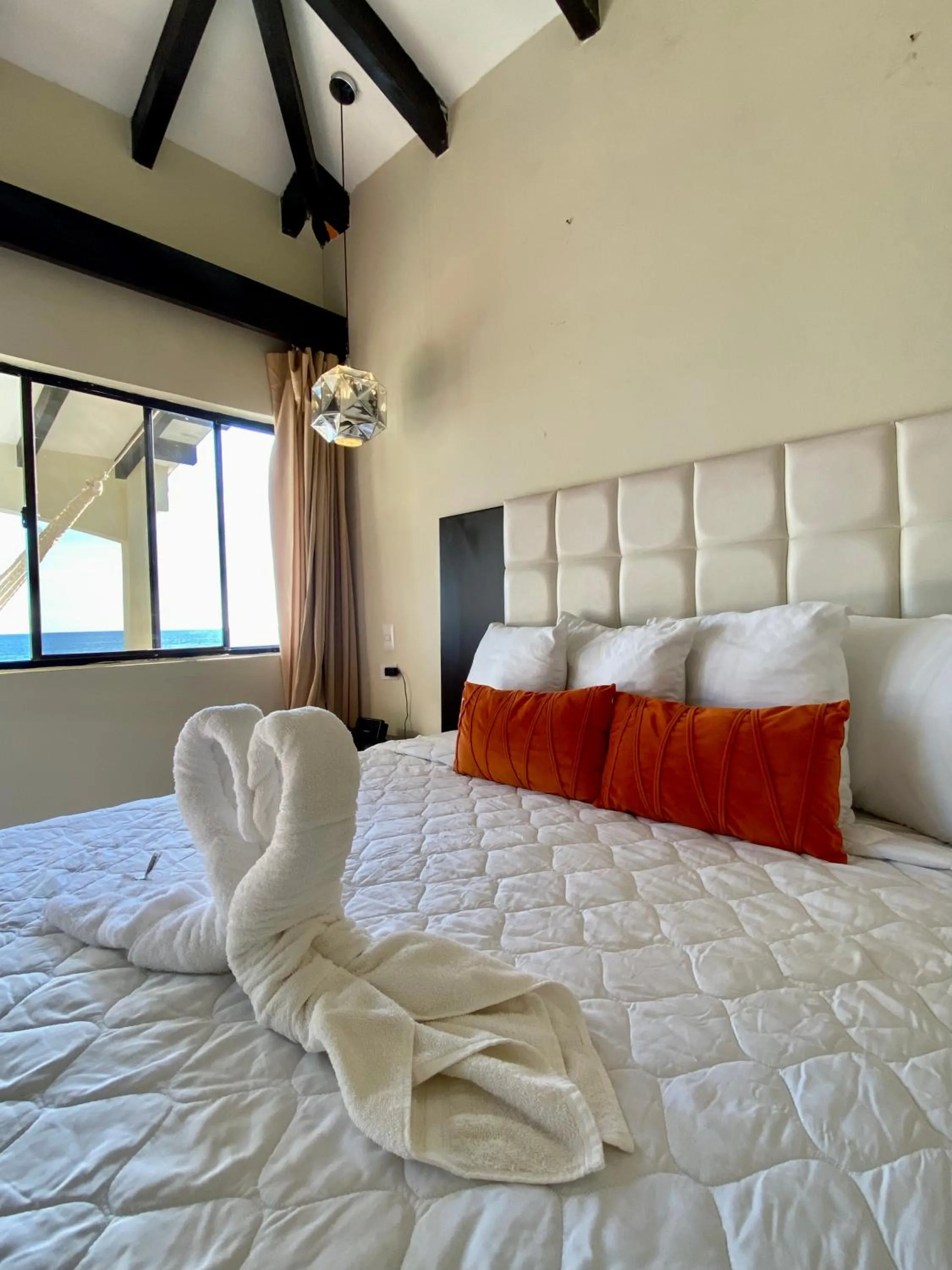 Bed in Vista Las Olas Resort