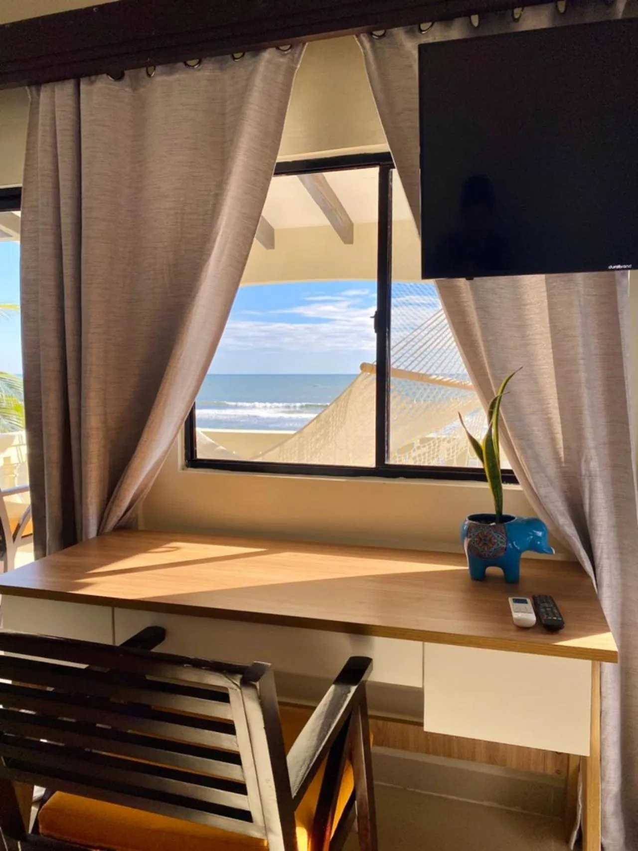 hair dresser in Vista Las Olas Resort