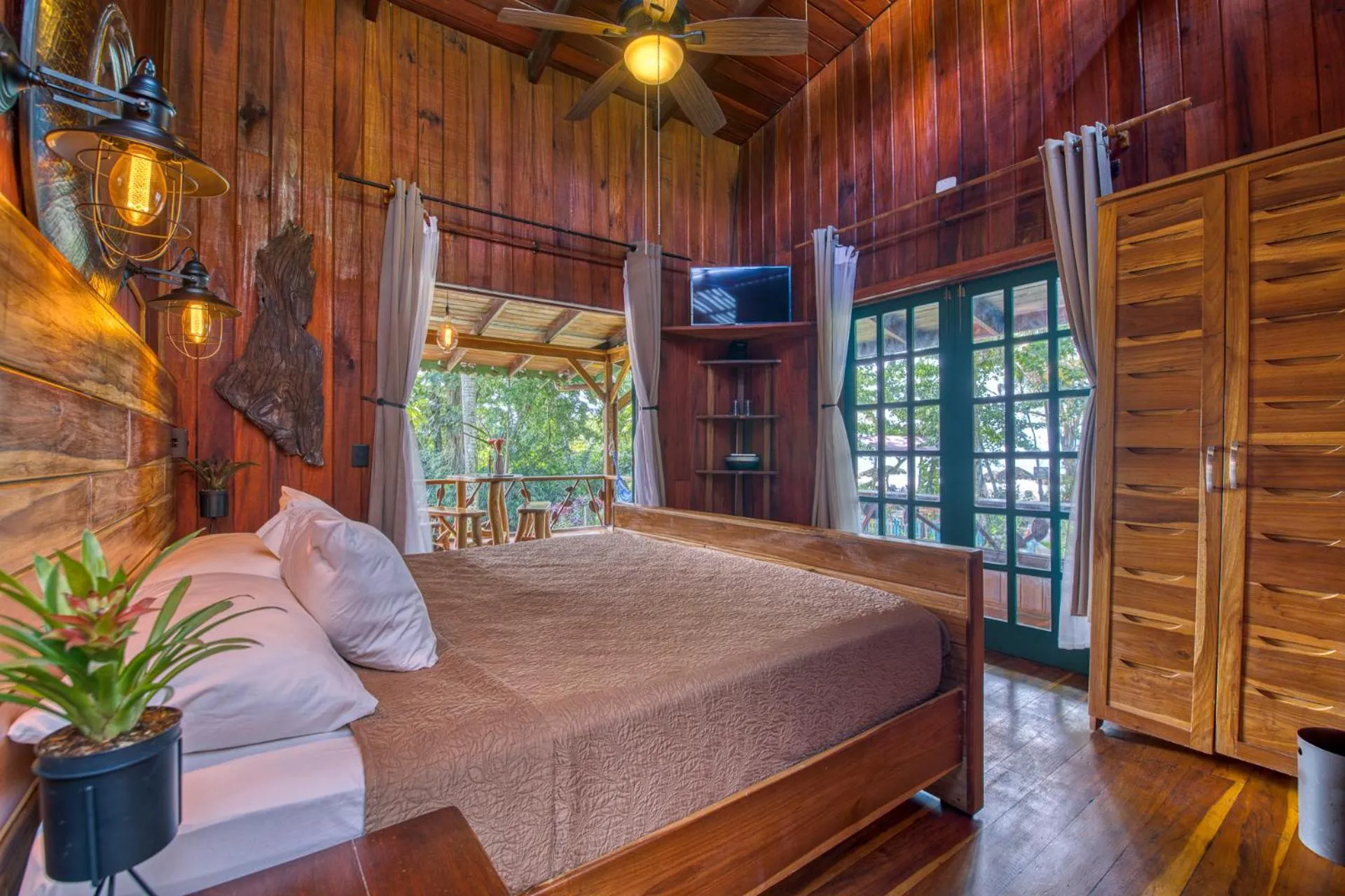 Bedroom, Bed in Hotel Banana Azul - Adults Only