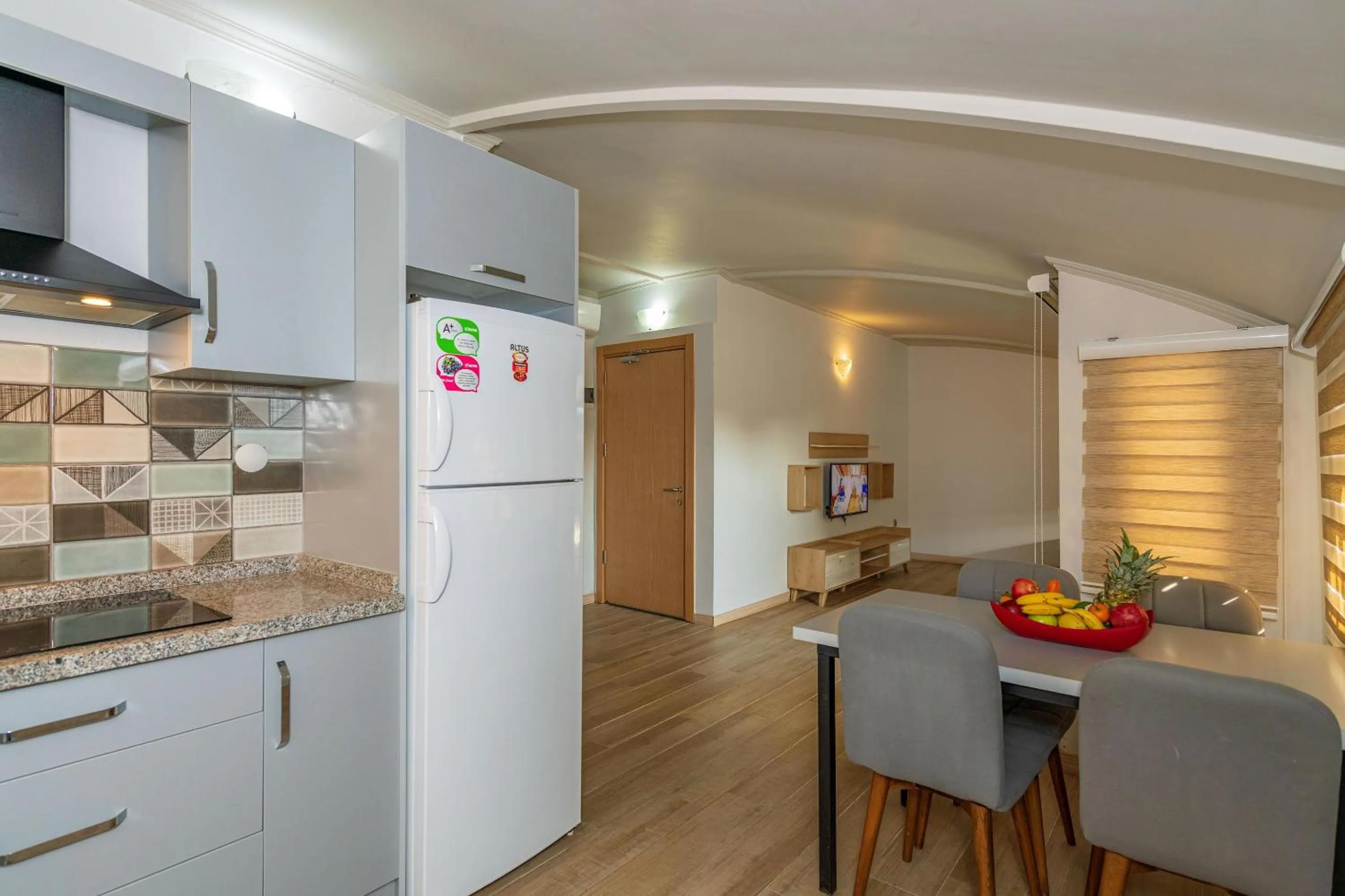 Kitchen or kitchenette in Yaşam Park Apart Hotel - Fethiye Calis Beach