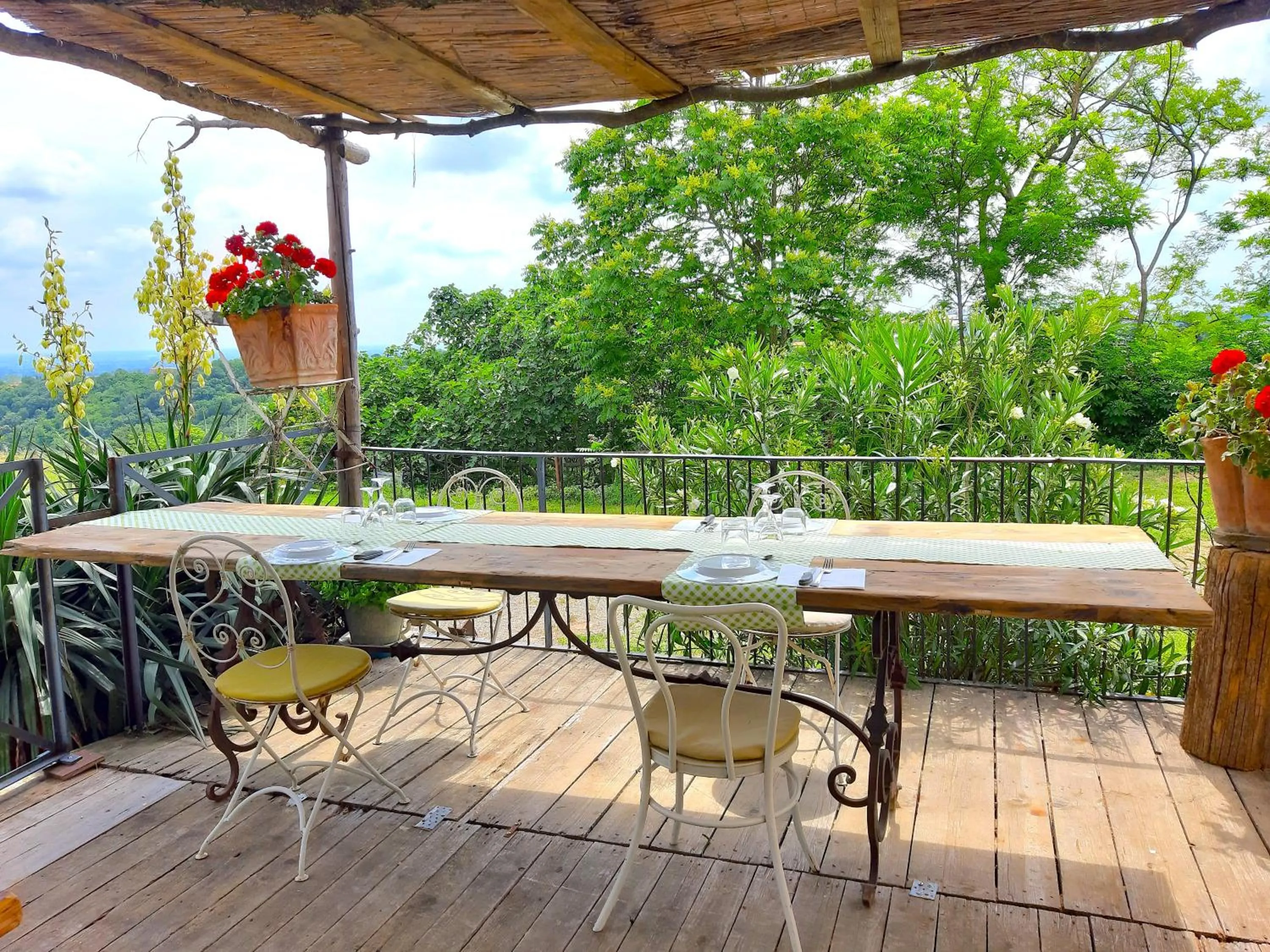 Garden view in B&B Parco dei cavalli