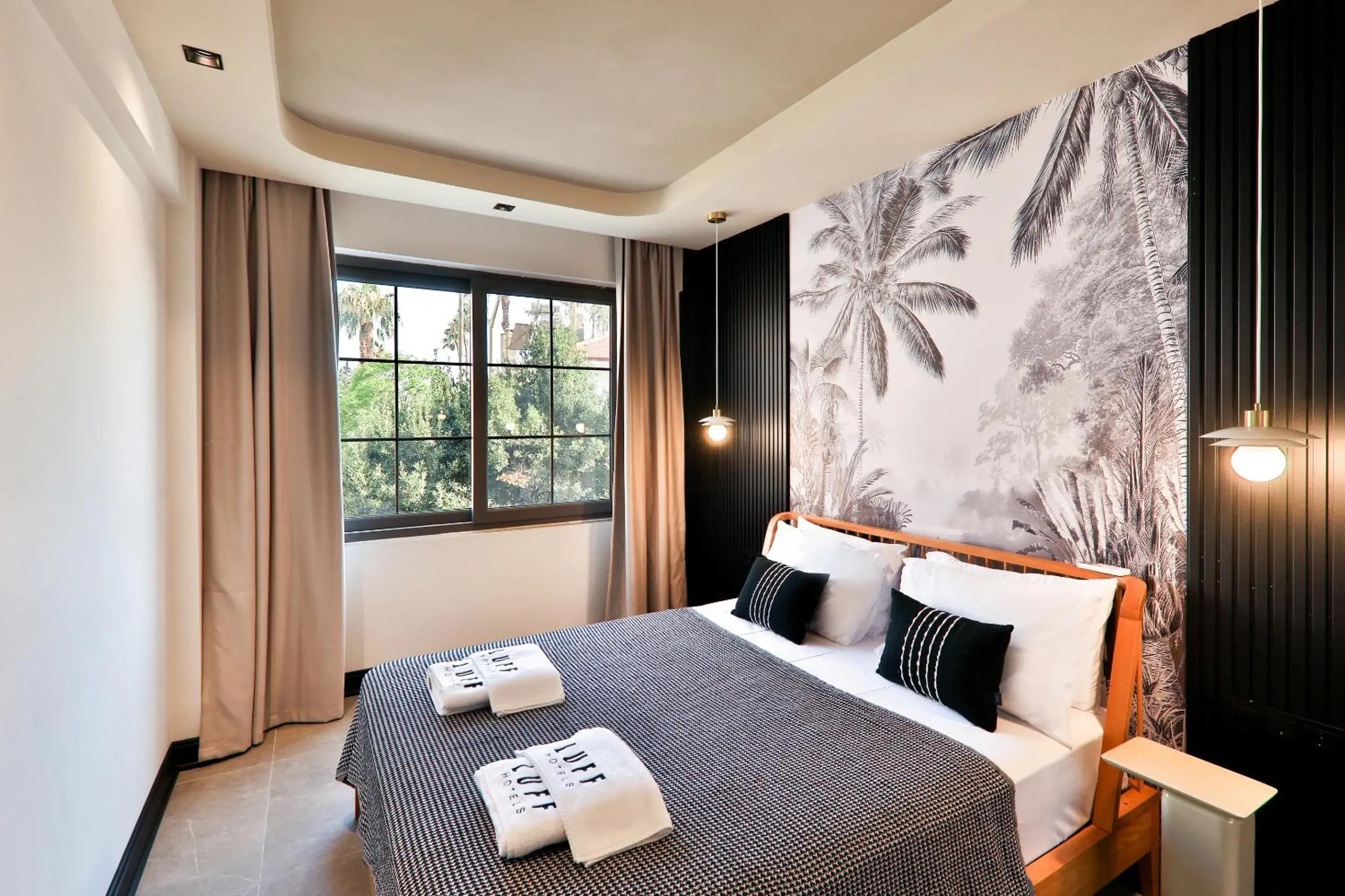 Bedroom, Bed in Luff Suites Bedroom, Bed in Luff Suites