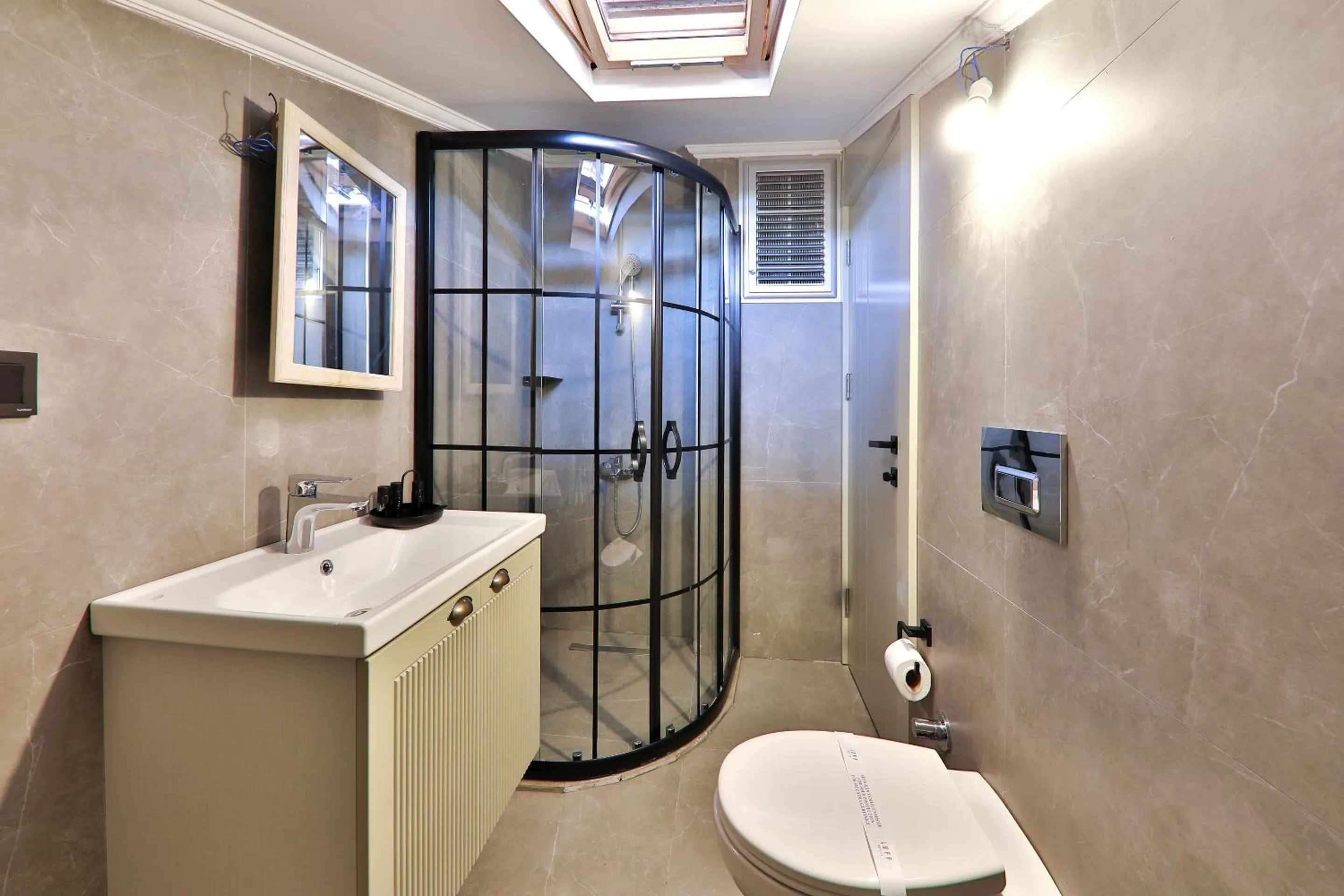 Bathroom in Luff Suites