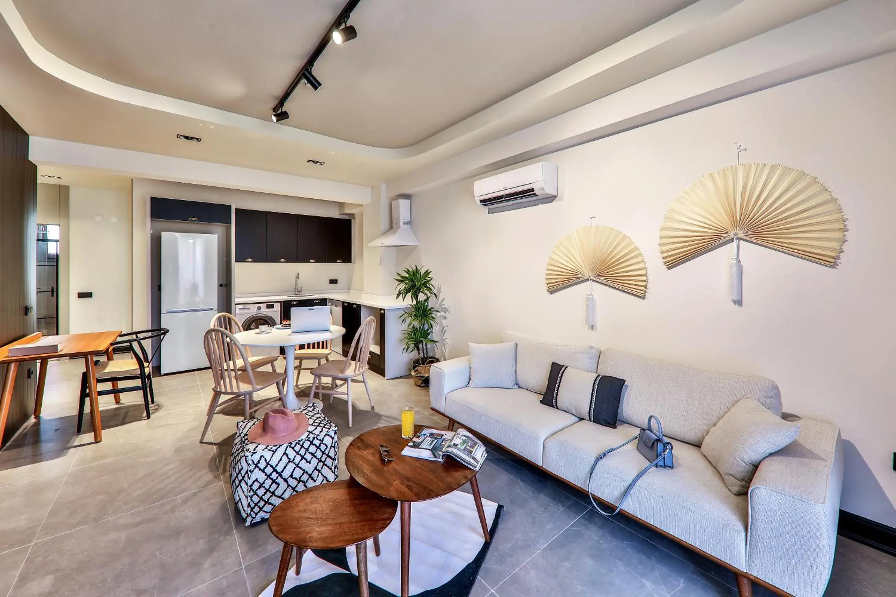 Two-Bedroom Suite in Luff Suites Two-Bedroom Suite in Luff Suites