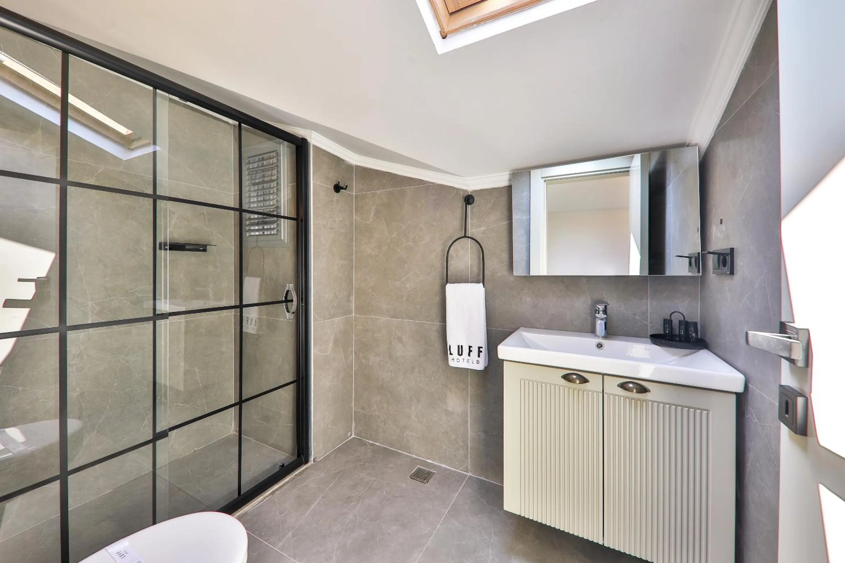 Bathroom in Luff Suites