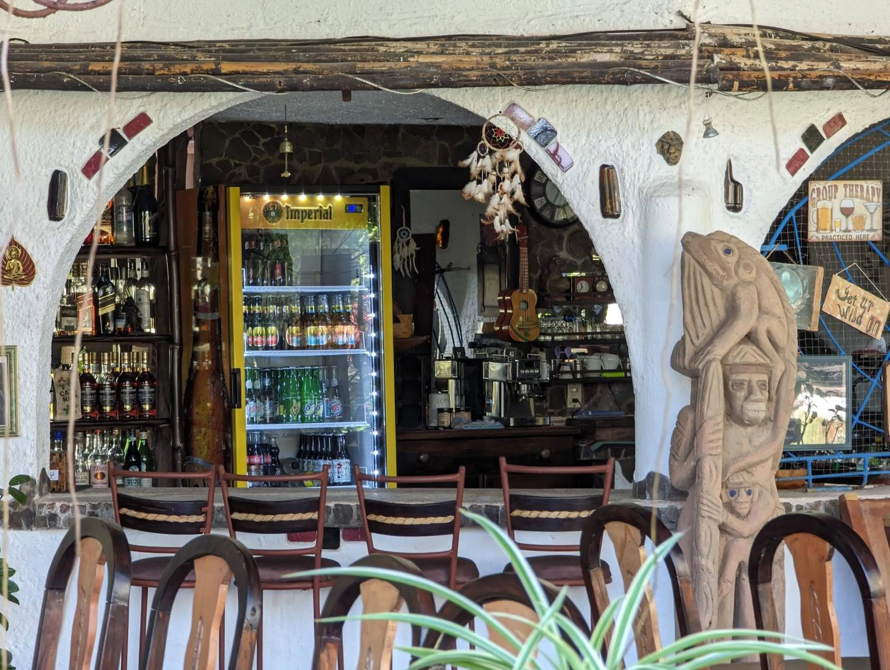 Restaurant/places to eat in spirit of jungle lodge