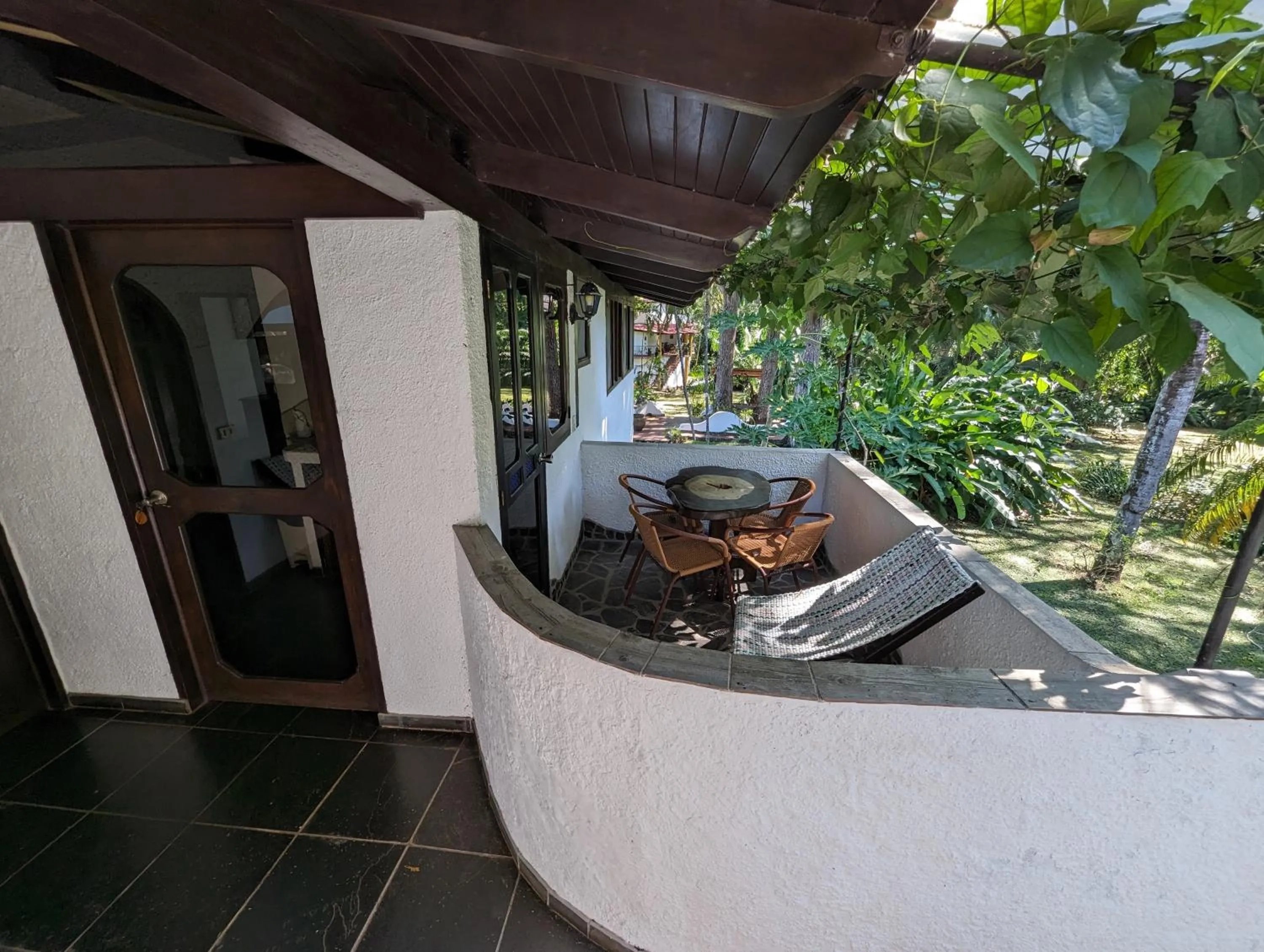 Balcony/Terrace in spirit of jungle lodge