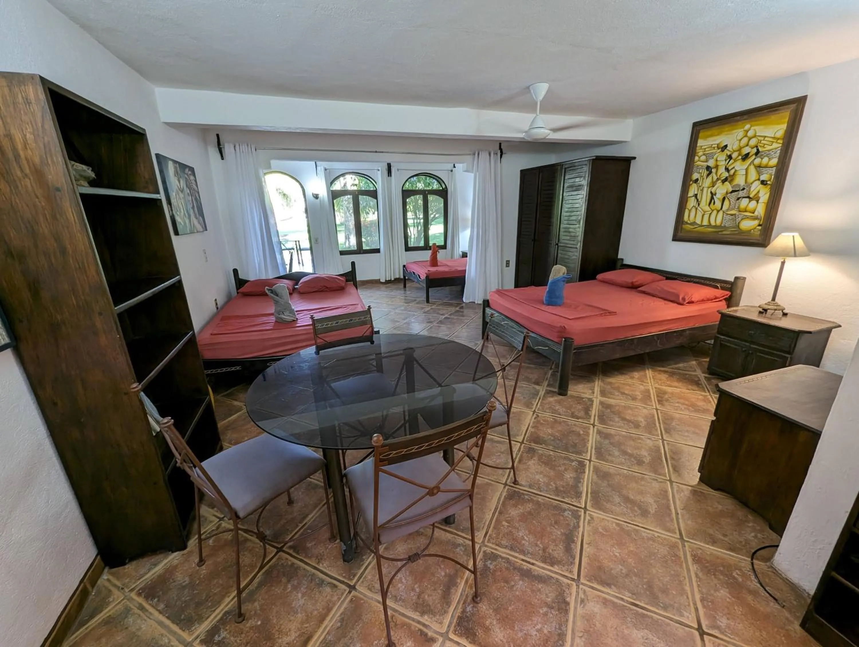 Seating area in spirit of jungle lodge