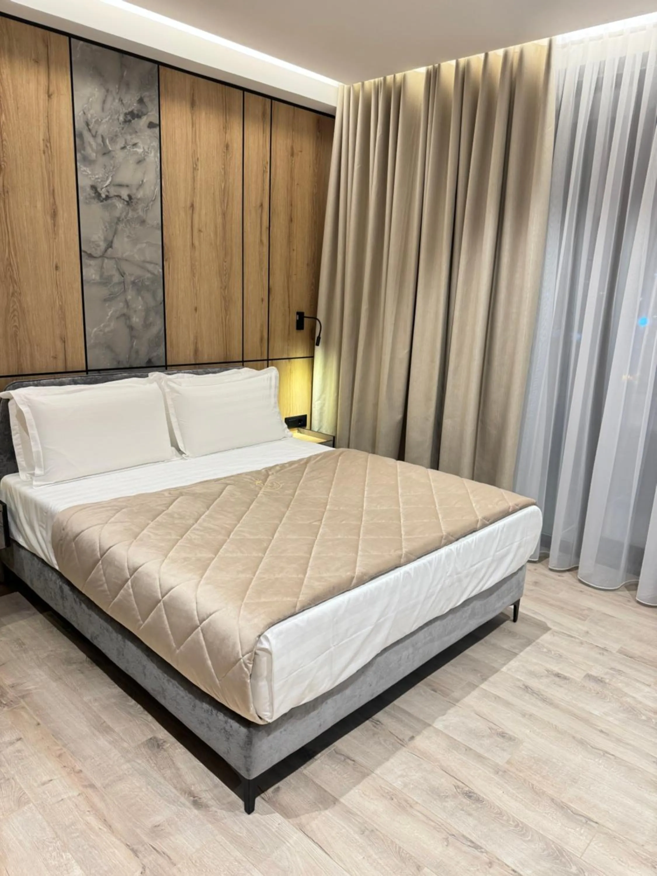 Bed in Hotel Joni Premium