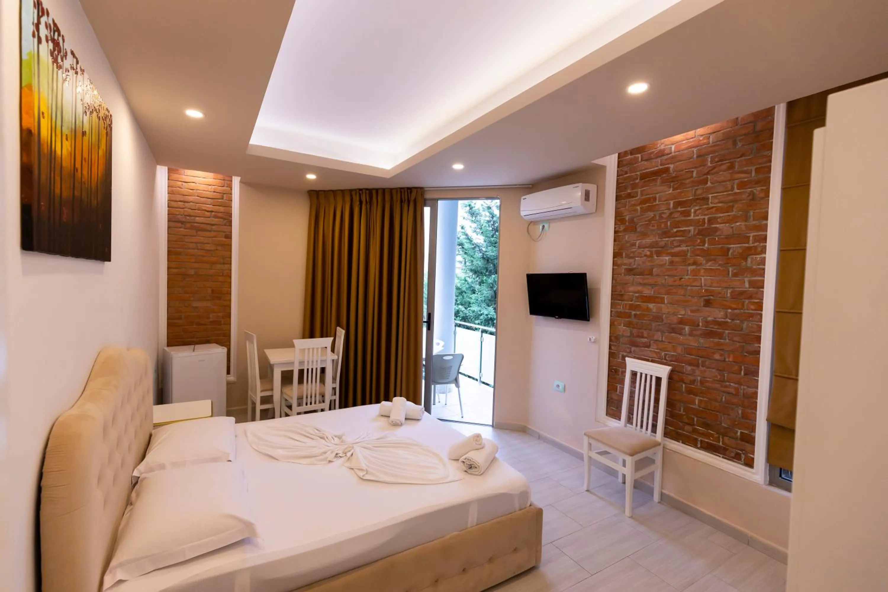 Bed in Hotel Joni Premium