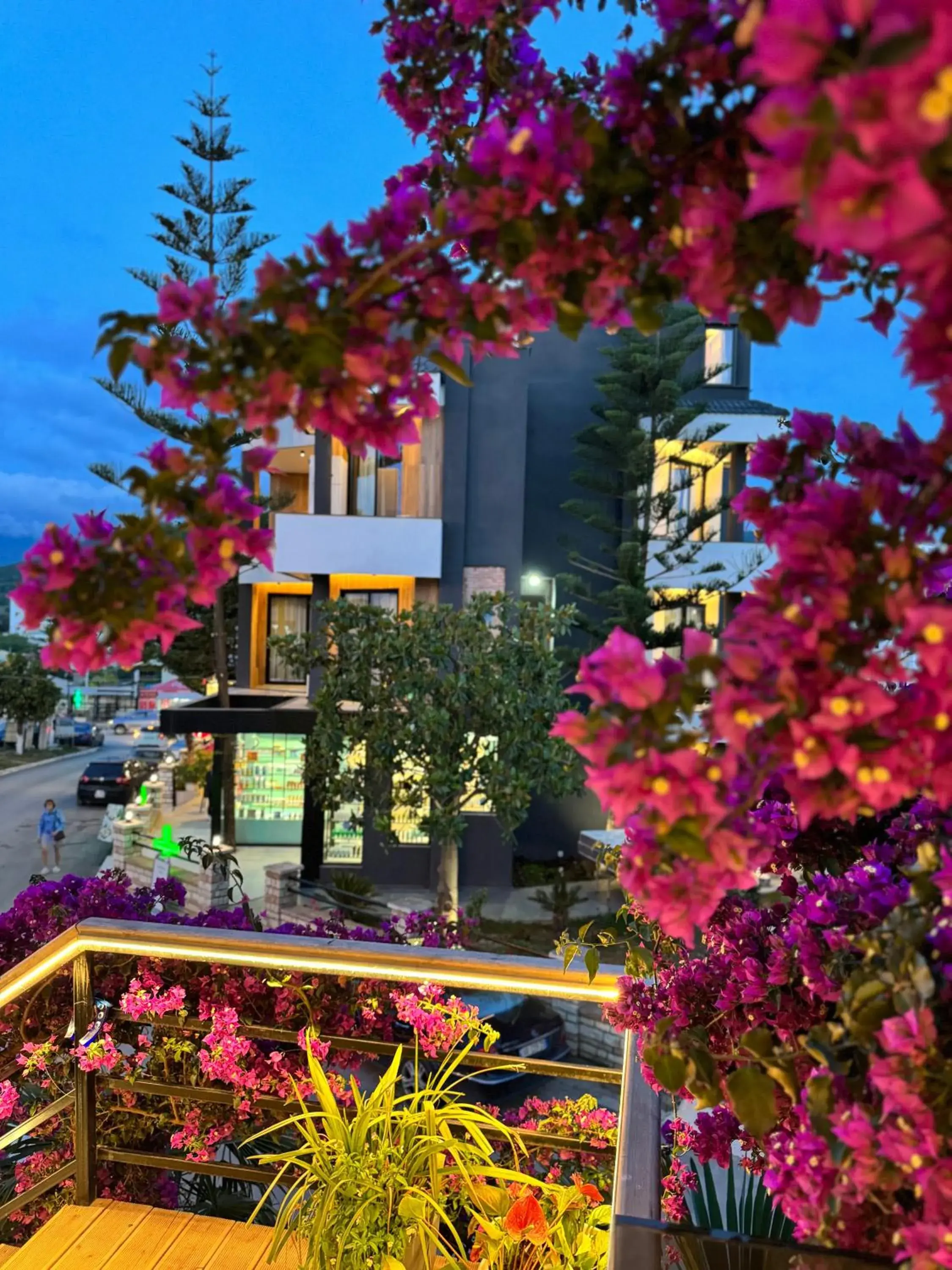 Property building in Hotel Joni Premium Property building in Hotel Joni Premium