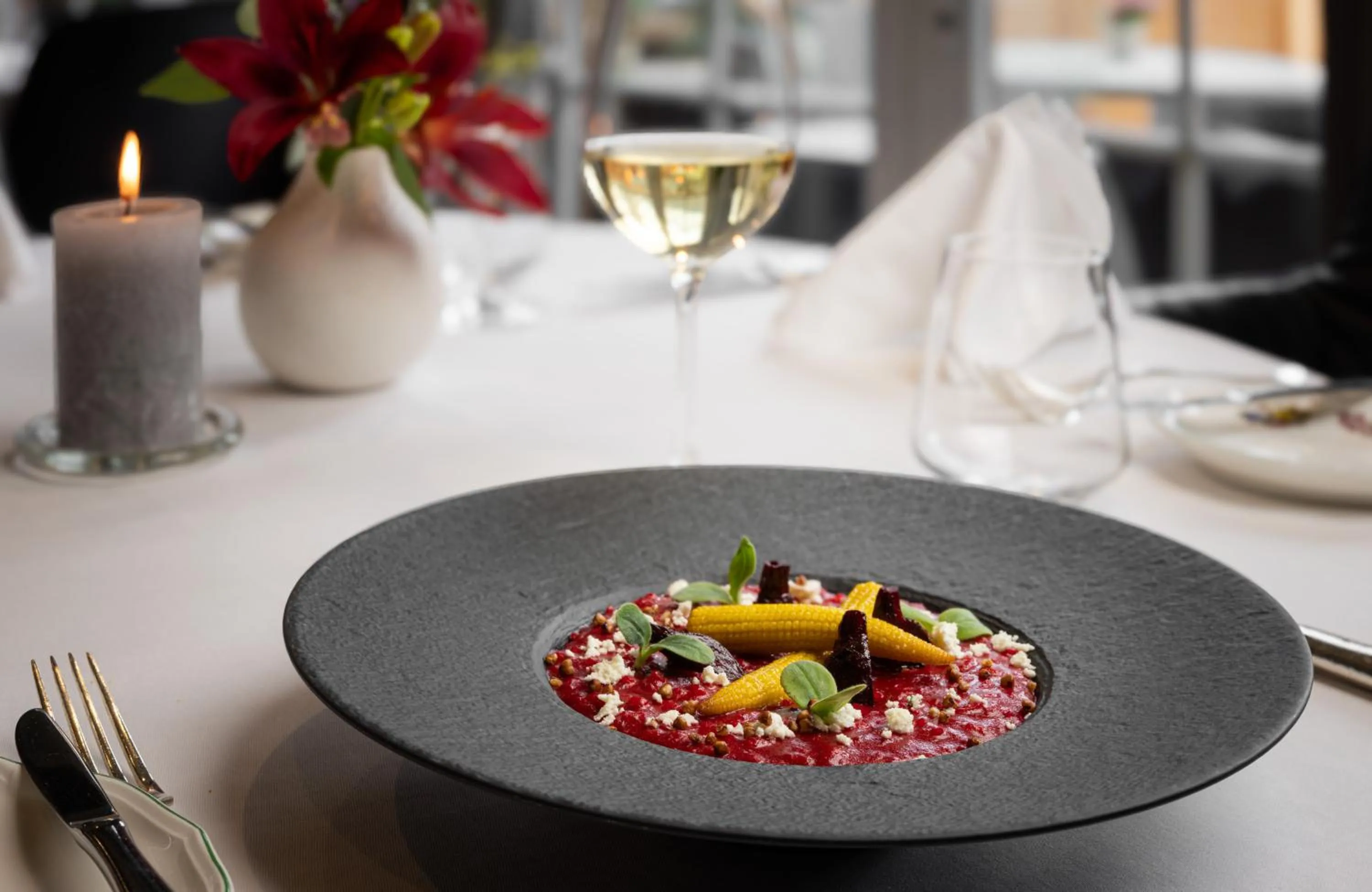 Restaurant/places to eat in Romantik Hotel Schweizerhof