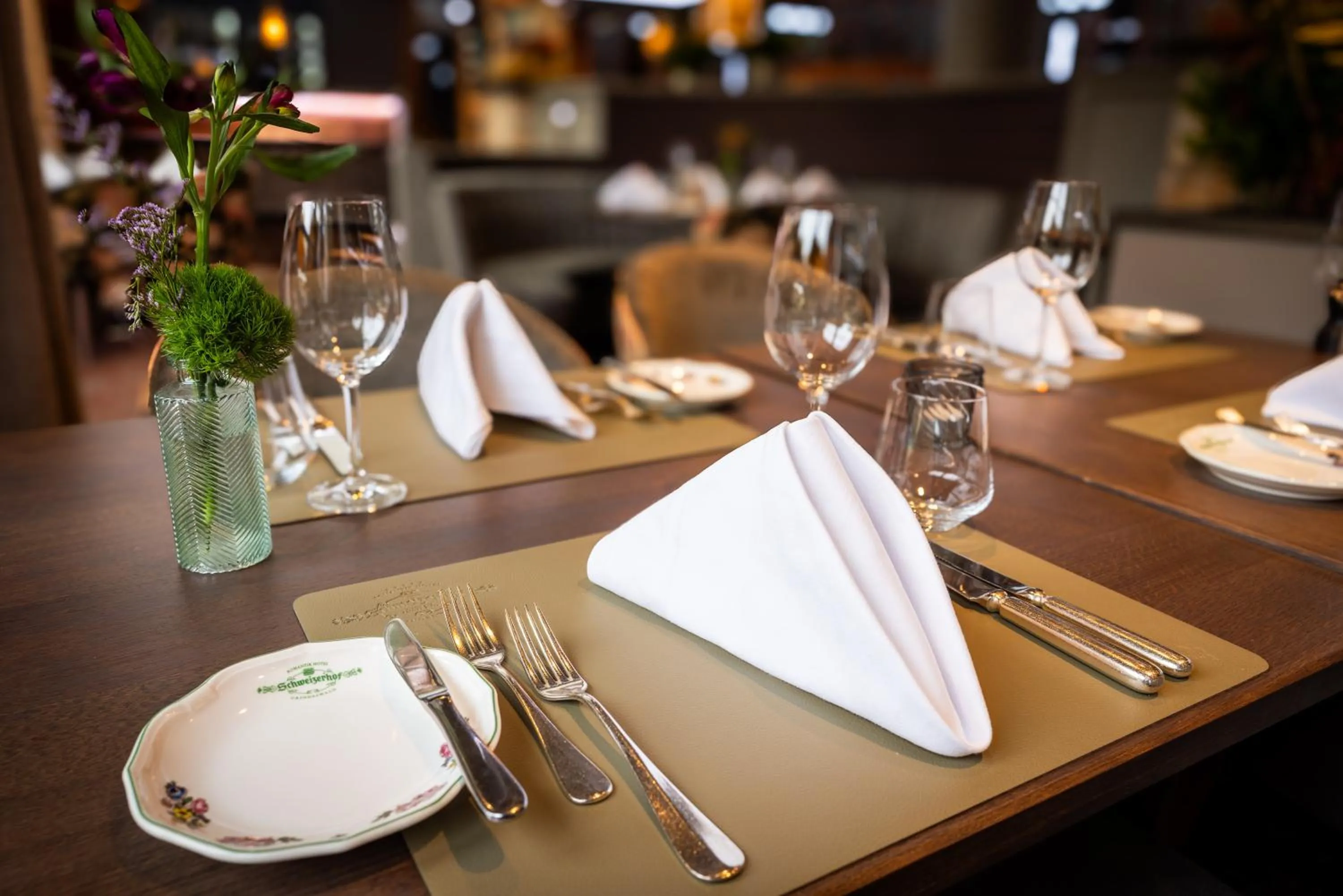 Restaurant/places to eat in Romantik Hotel Schweizerhof