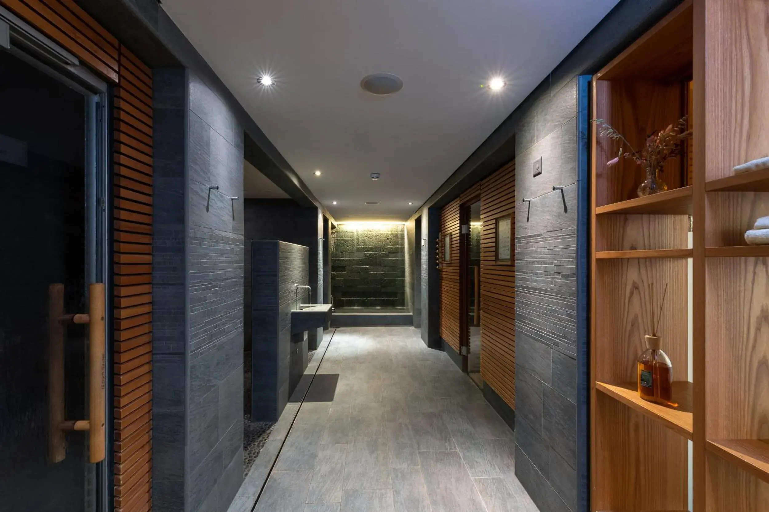 Spa and wellness centre/facilities in Romantik Hotel Schweizerhof Spa and wellness centre/facilities in Romantik Hotel Schweizerhof