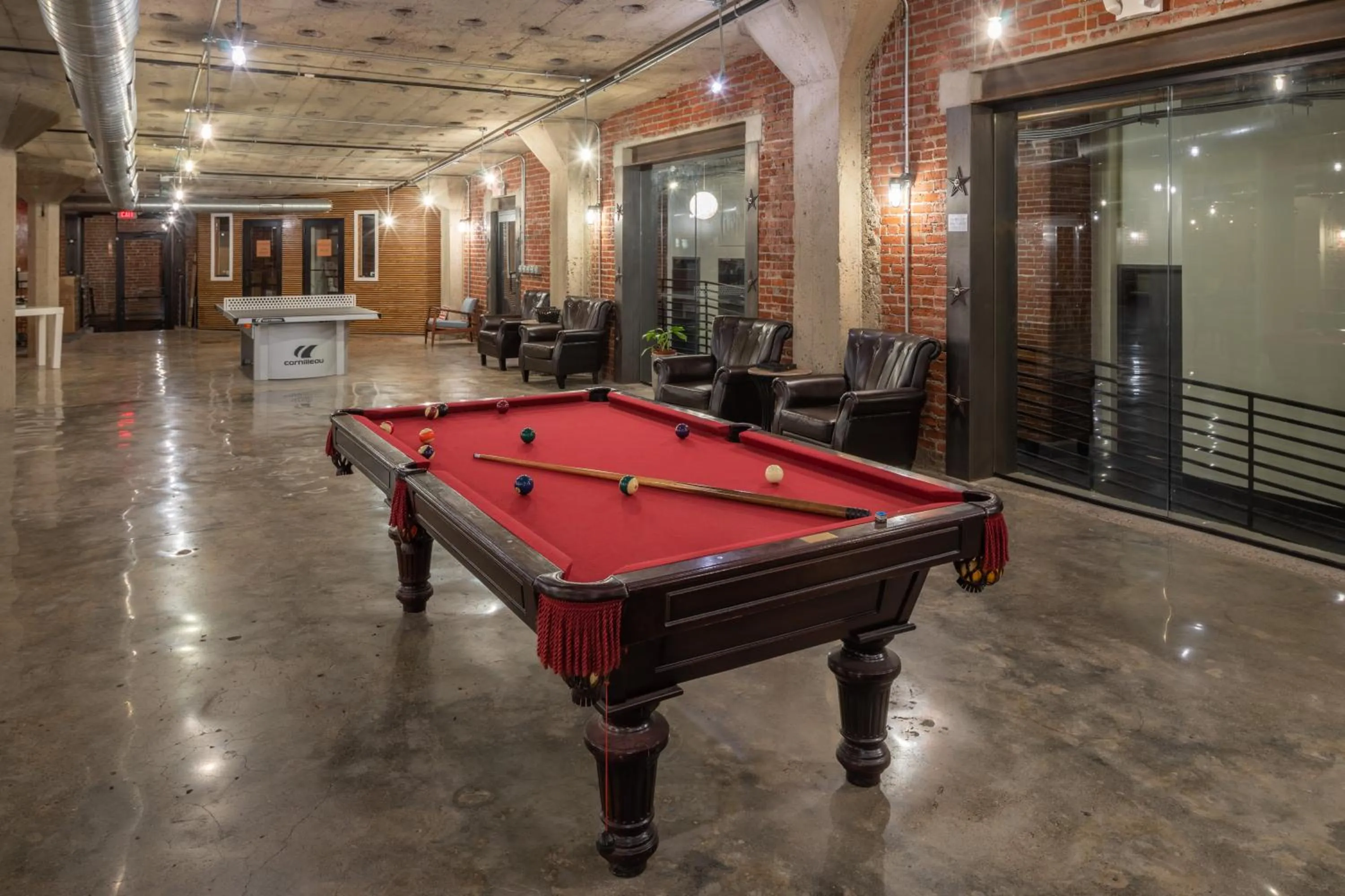 Billiard in Sosuite at West Lofts - West Philadelphia