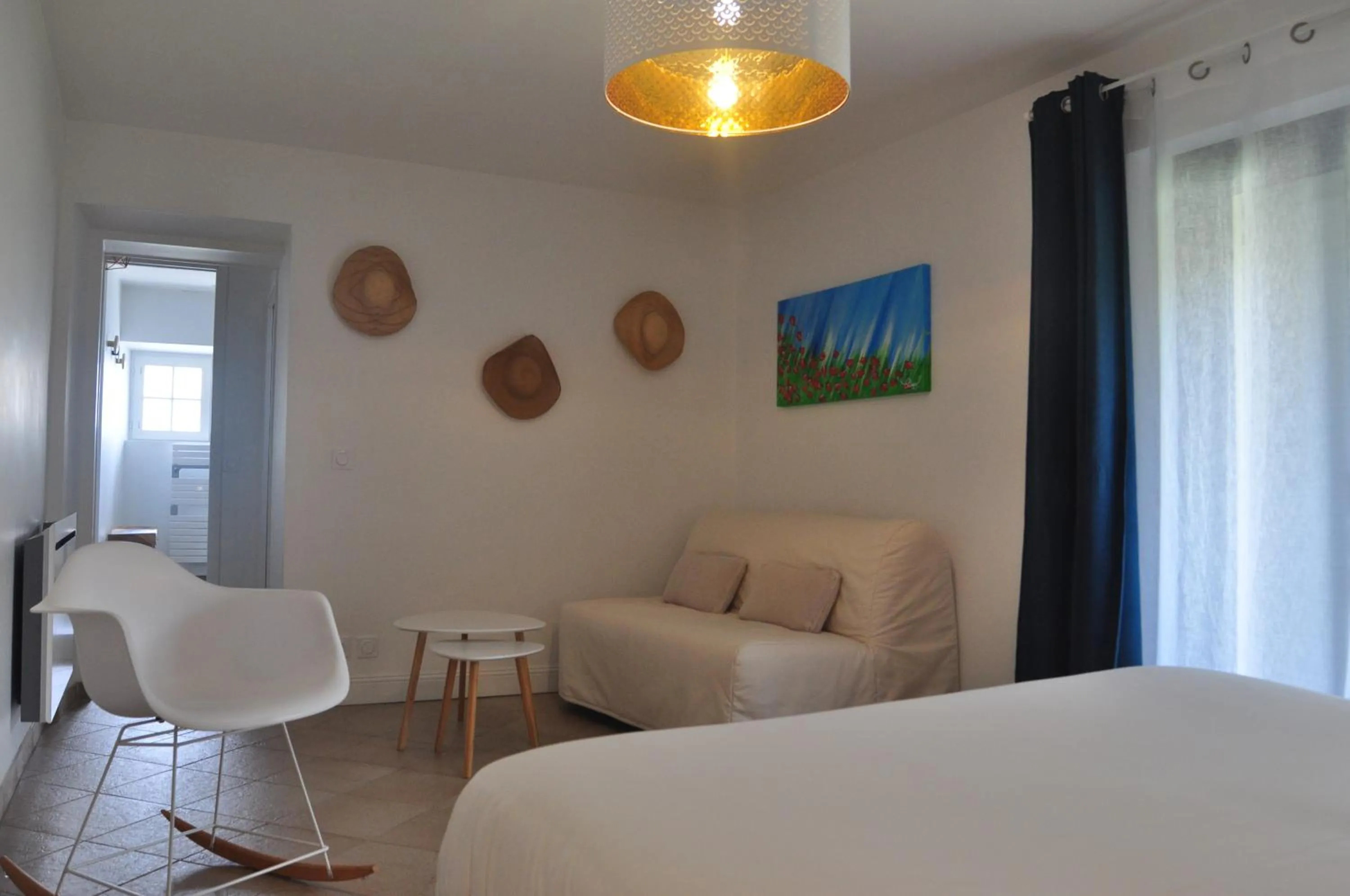 Bedroom, Bed in Chambre d'hôtes A la clé des champs Varen