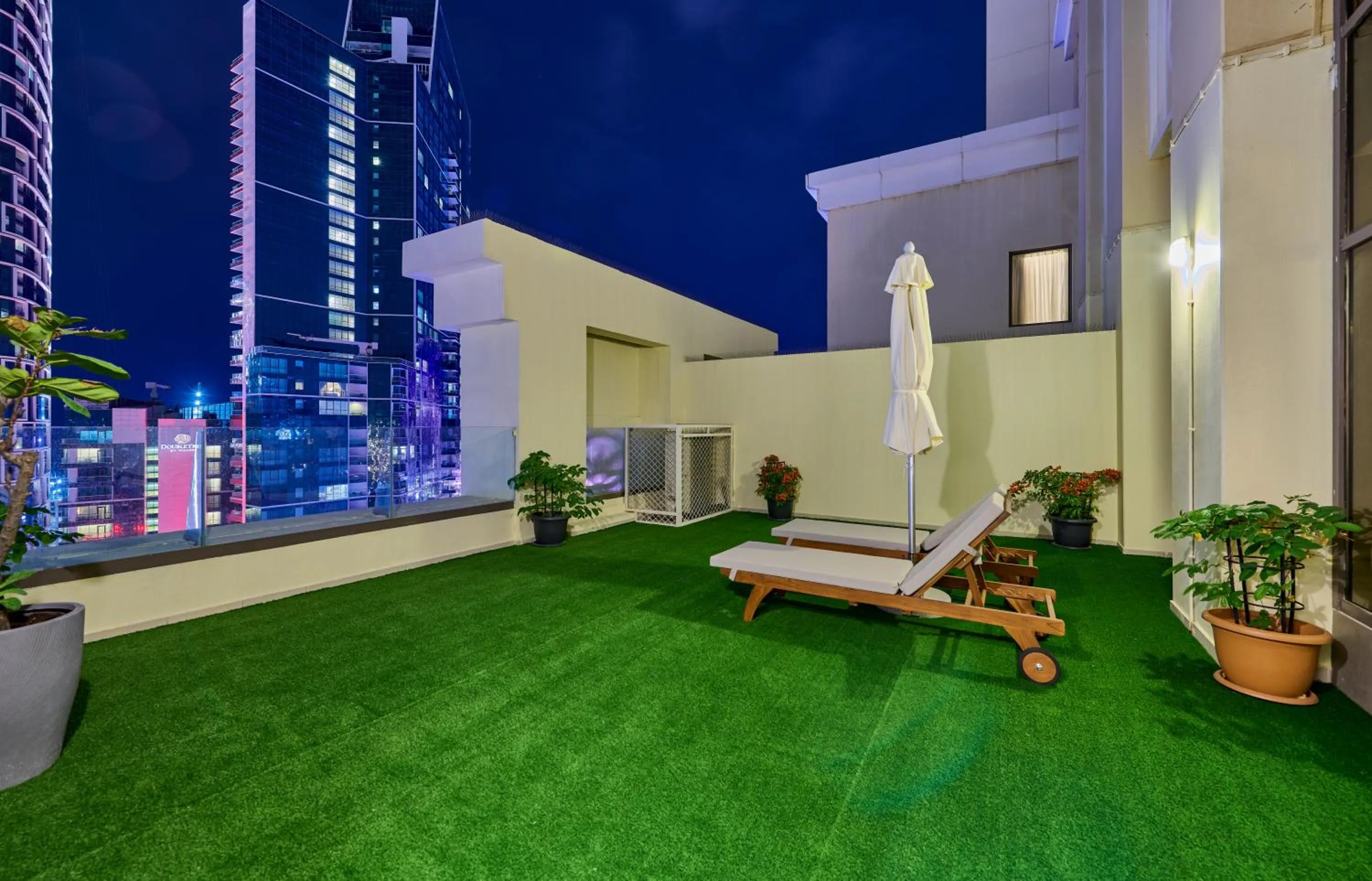 Balcony/Terrace in Ramada Hotel, Suites and Apartments by Wyndham Dubai JBR