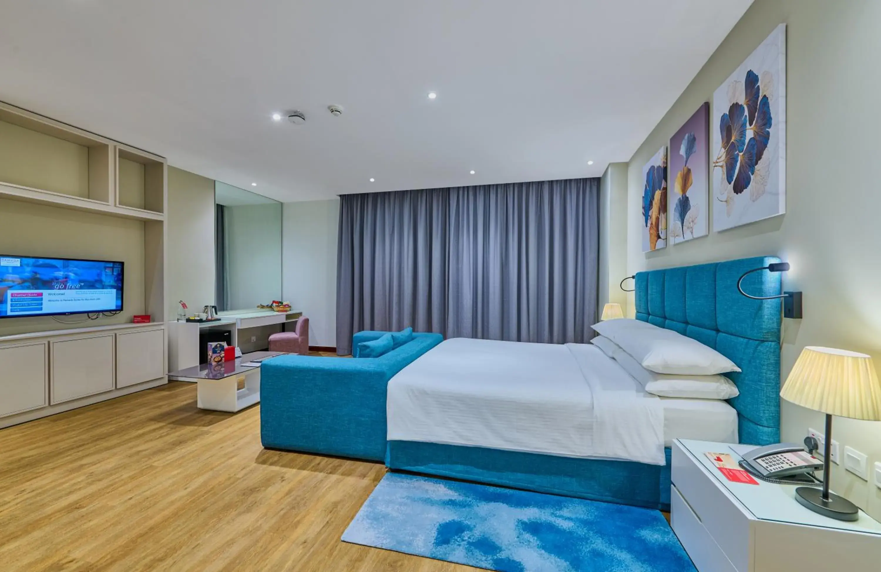 Bed in Ramada Hotel, Suites and Apartments by Wyndham Dubai JBR Bed in Ramada Hotel, Suites and Apartments by Wyndham Dubai JBR