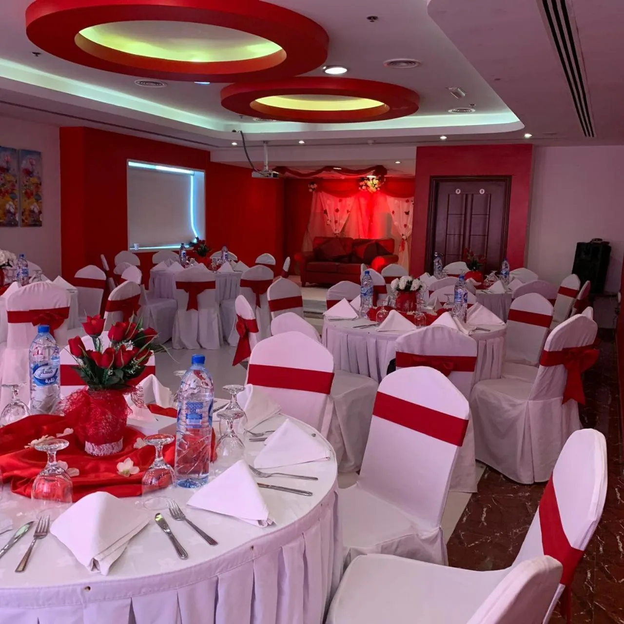 Banquet/Function facilities in Hala Inn Hotel Apartments - BAITHANS