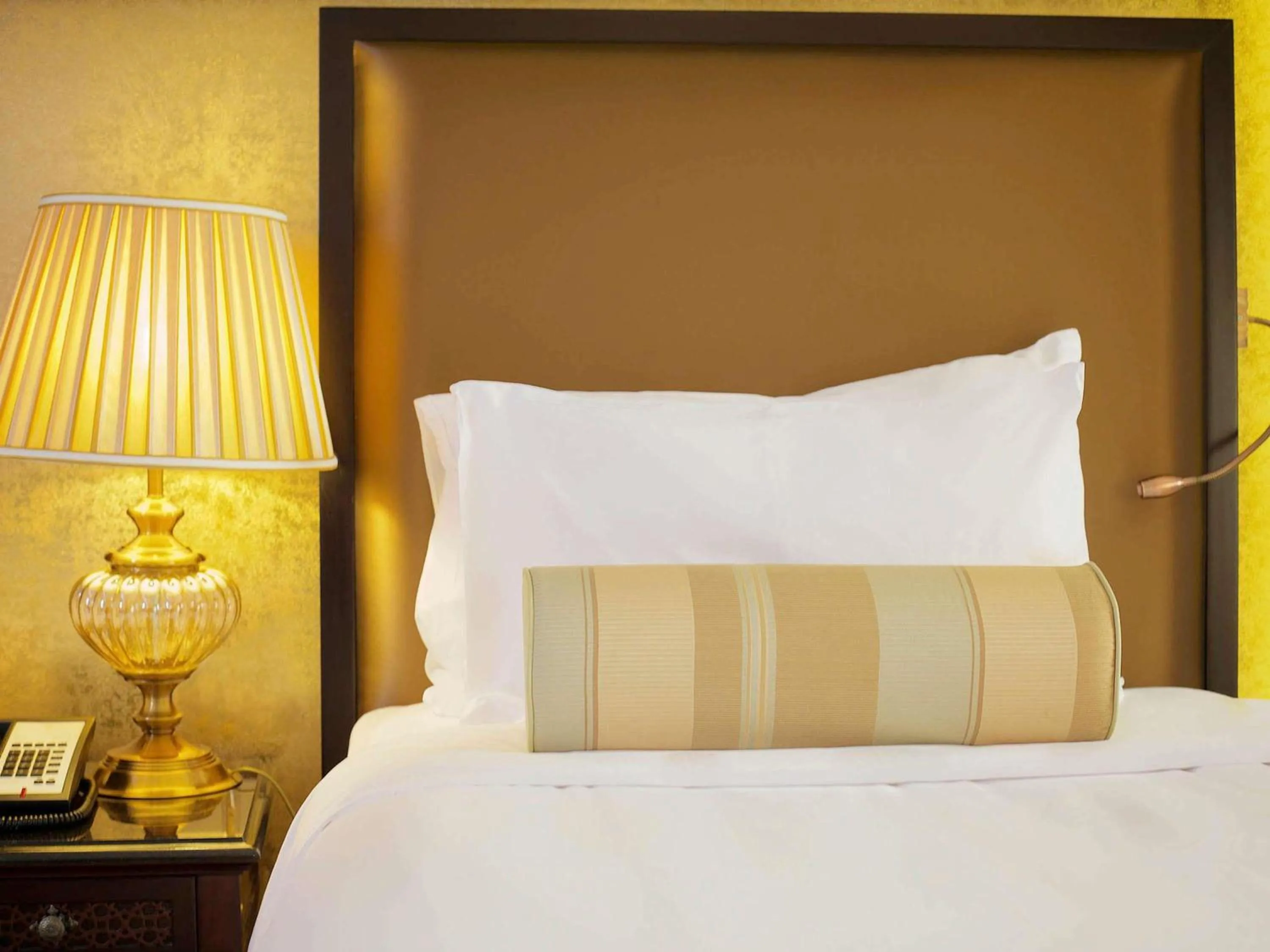 Bedroom, Bed in Pullman Resort Al Marjan Island