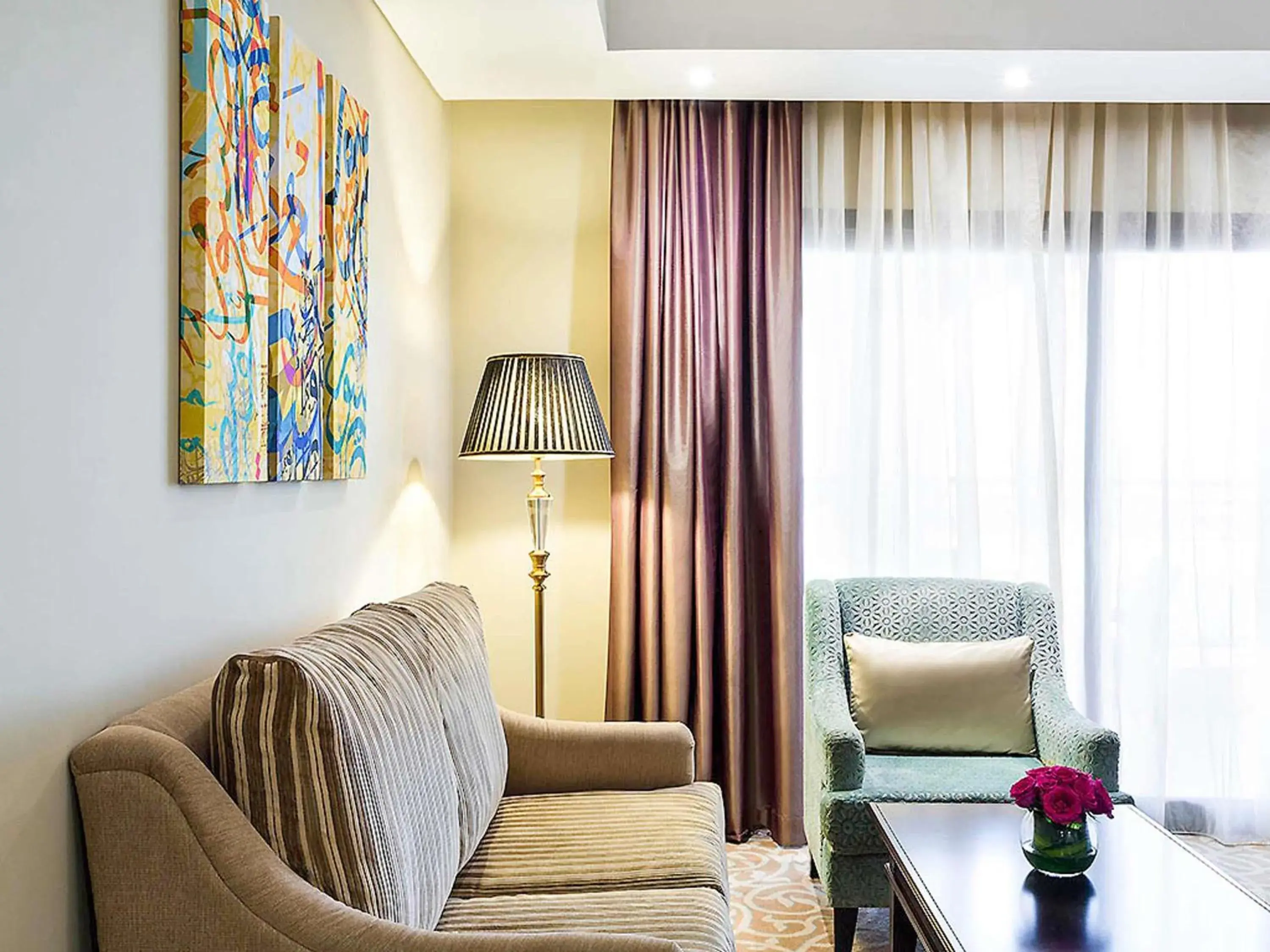 Bedroom in Pullman Resort Al Marjan Island Bedroom in Pullman Resort Al Marjan Island