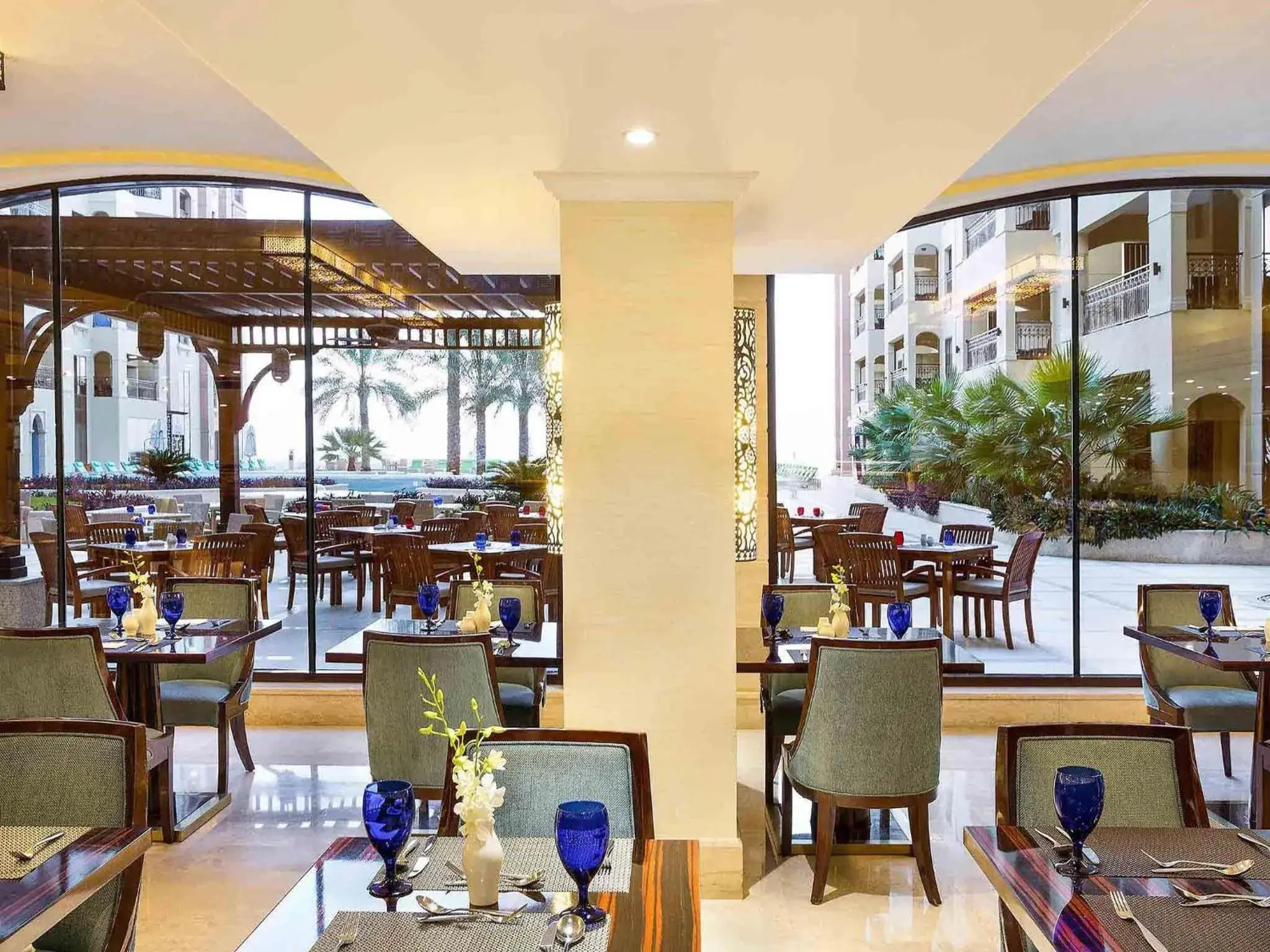 Restaurant/places to eat in Pullman Resort Al Marjan Island Restaurant/places to eat in Pullman Resort Al Marjan Island