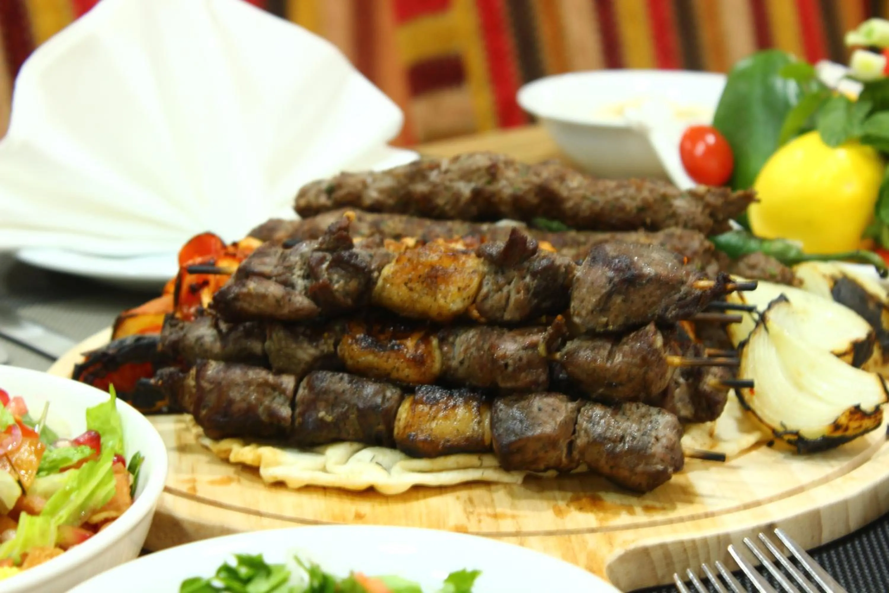 Restaurant/places to eat in Palm Hotel