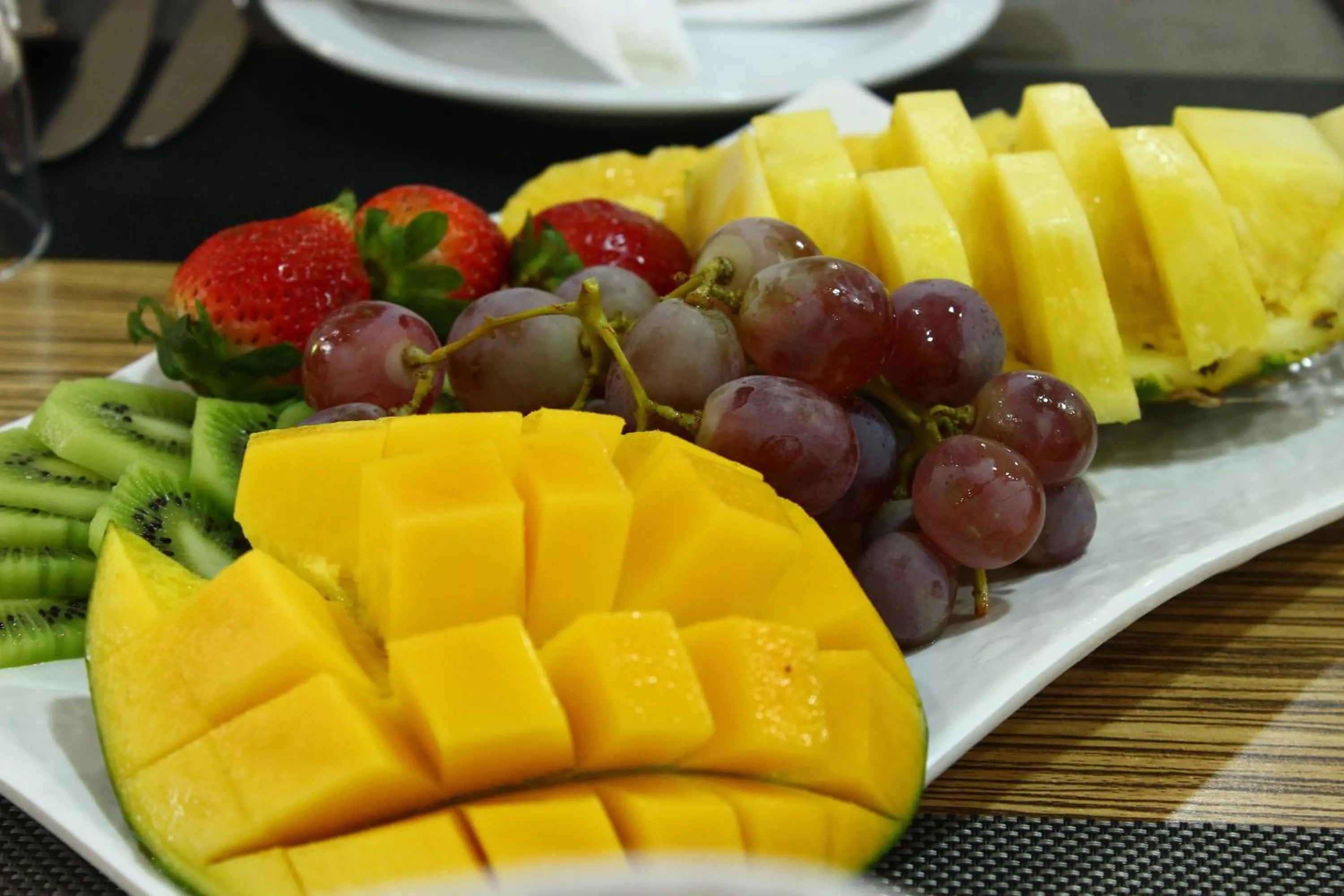 Restaurant/places to eat in Palm Hotel