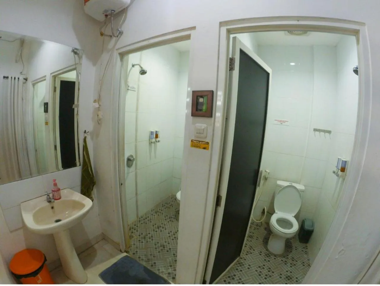 The Cabin Hotel Gandekan