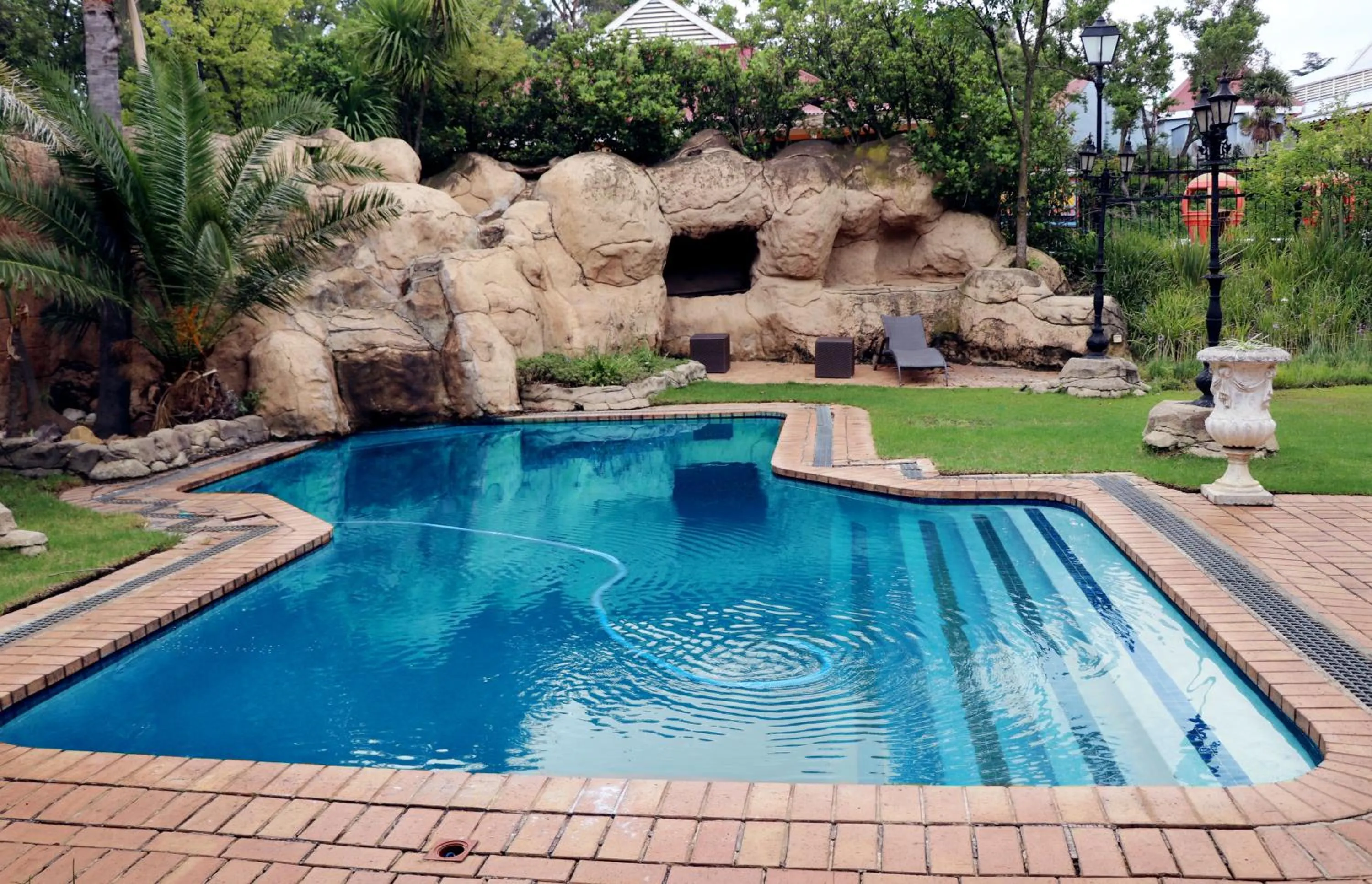 Garden view in Gold Reef City Theme Park Hotel