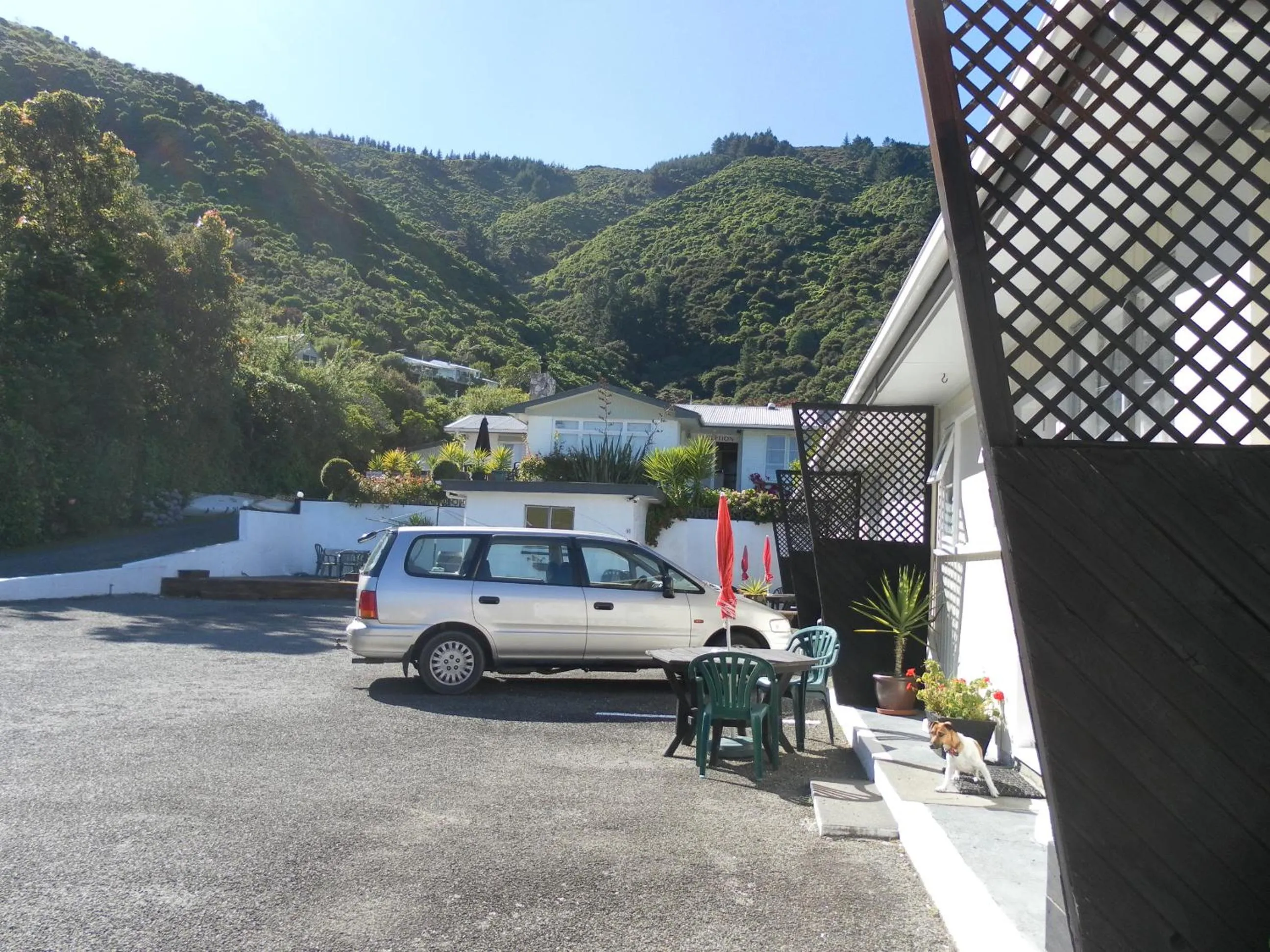 Garden in Beachside Sunnyvale Motel
